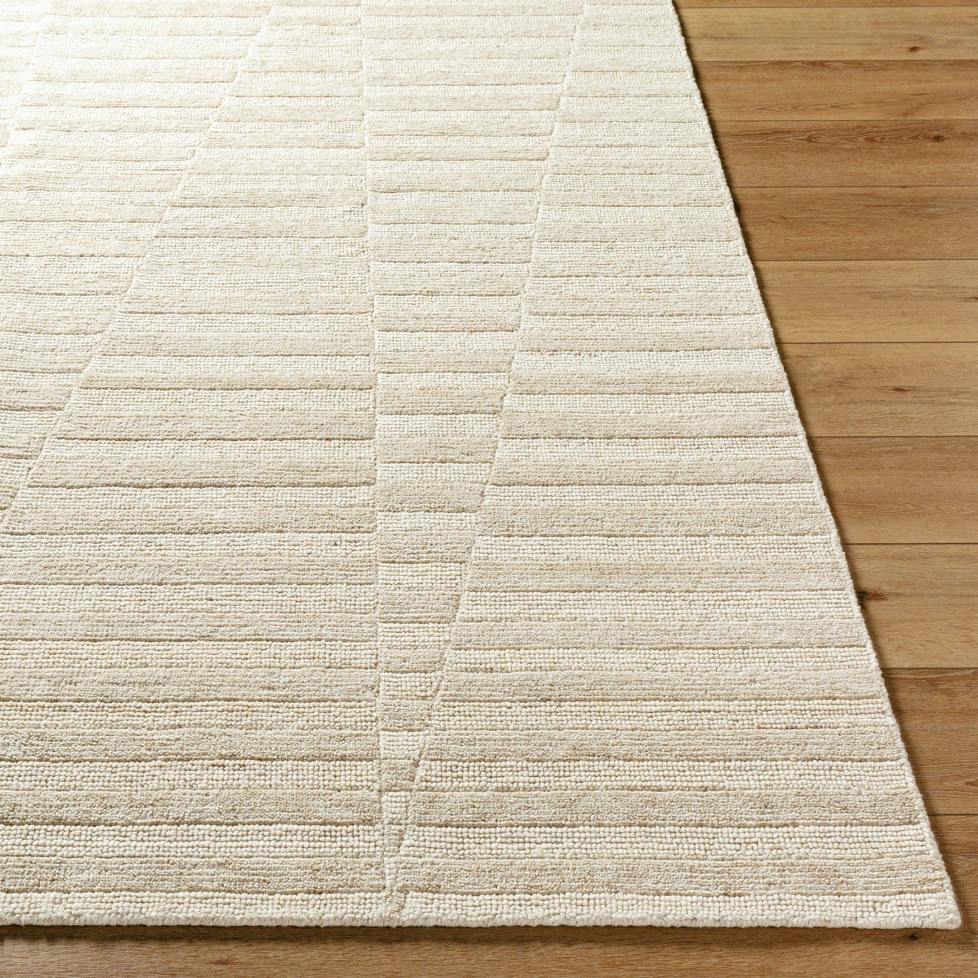 Knoxville Rug - 529108 by Surya in beige, sandstone, cream. Made from wool in a unique style.