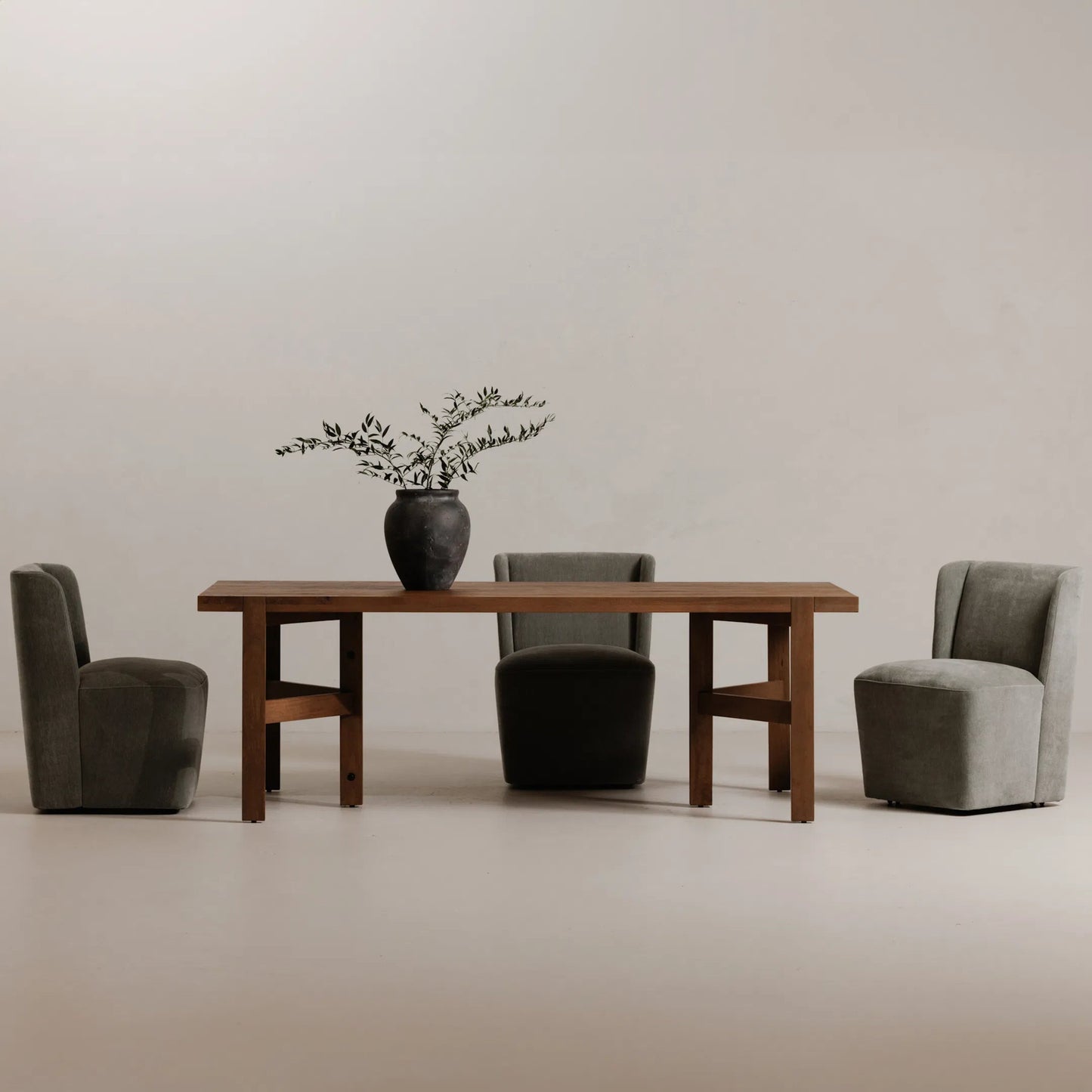 012 SI-2441343 | Lifestyle | Cormac Rolling Dining Chair by Moe's Home Collection. Made from 100% polyester, poplar multi-layer board, laminated veneer lumber, high density foam, metal wheels in a transitional style.