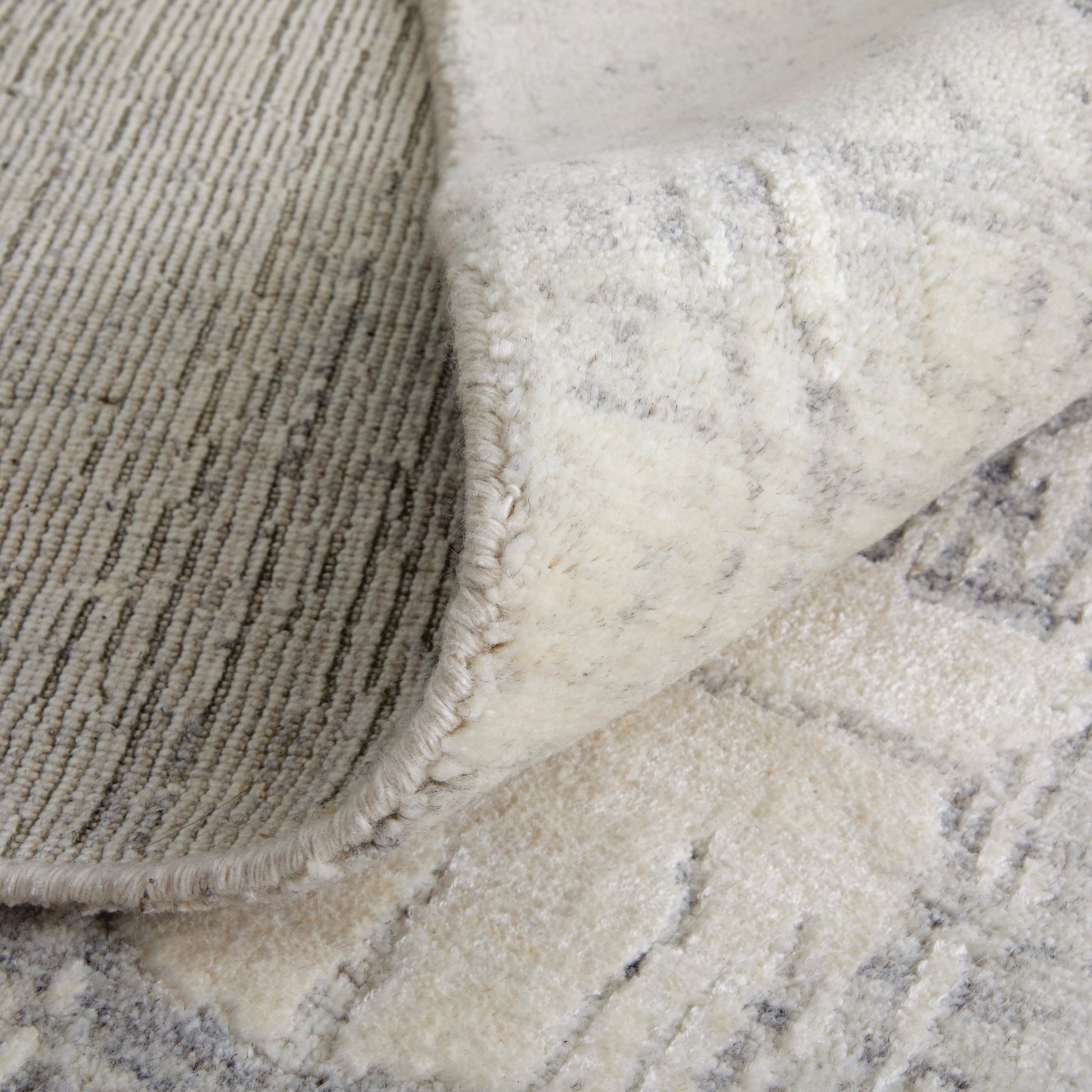 Eastfield Rug - 69ACF by Feizy in ivory. Made from wool, viscose in a unique style.