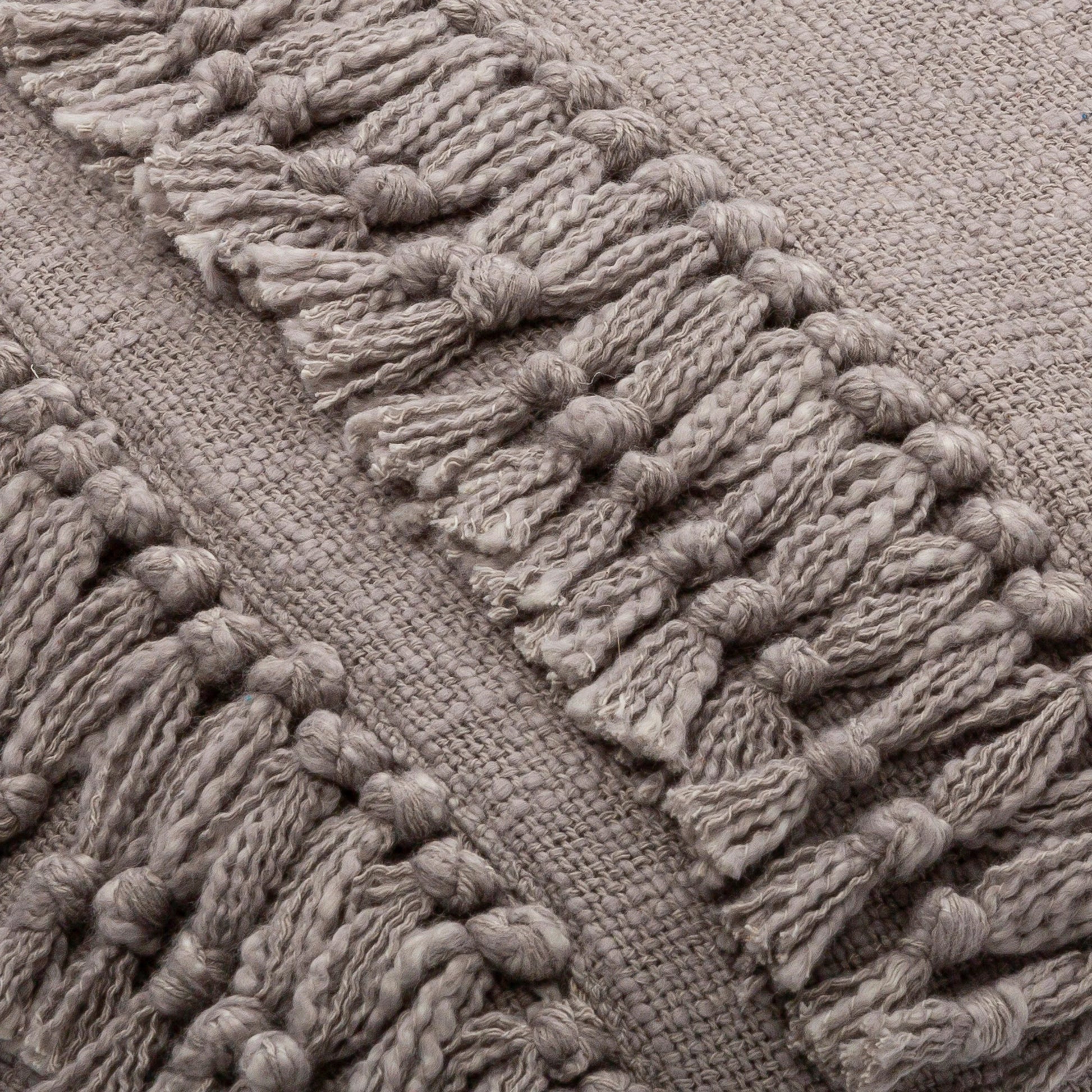 Katie Pillow - 25062 by Surya. Made from 100% cotton in a unique style.