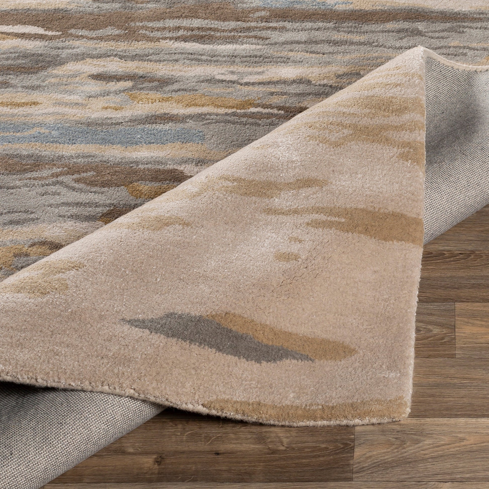 Kavita Rug - 25150 by Surya. Made from 50% viscose, 50% wool in a unique style.