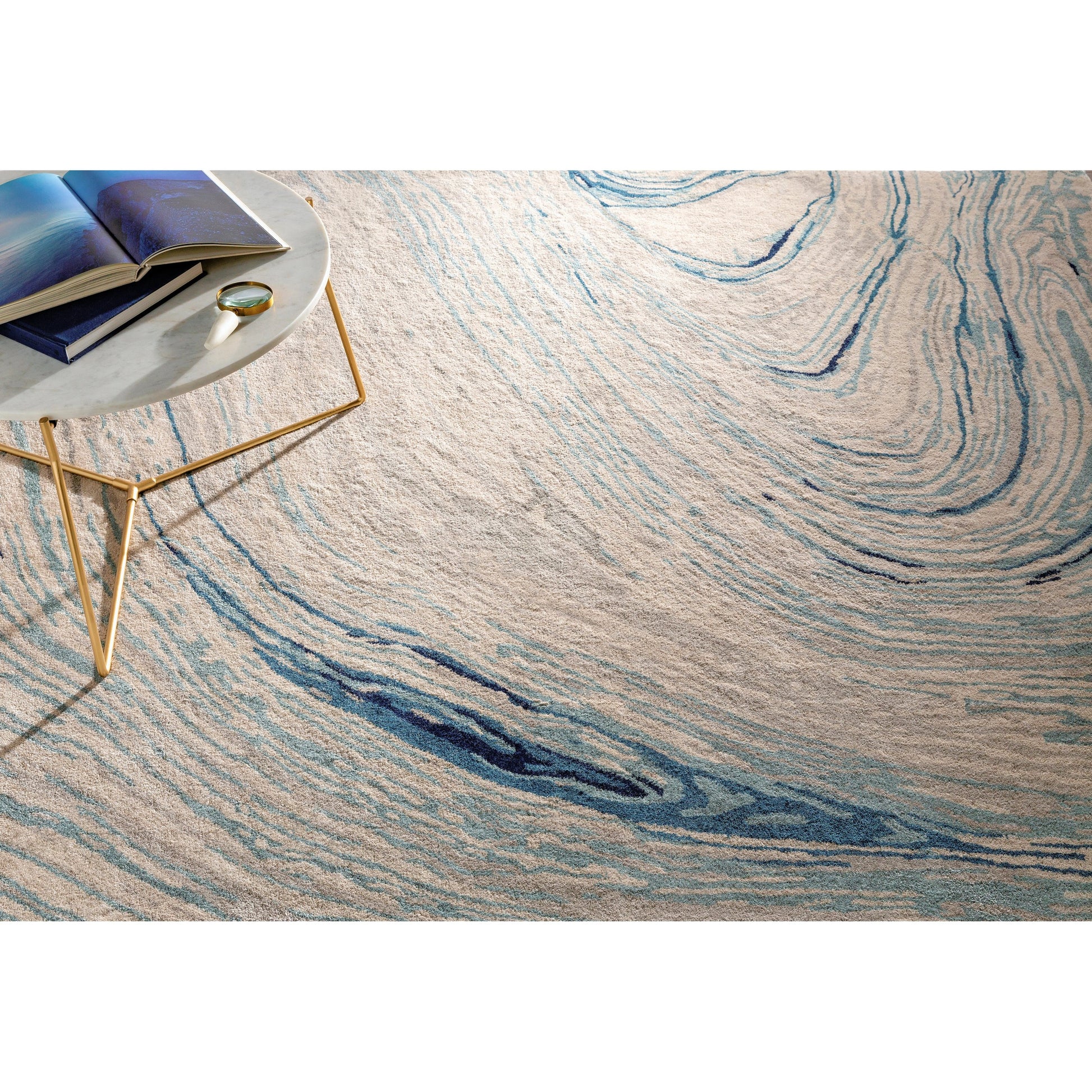 Kavita Rug - 25142 by Surya. Made from 50% viscose, 50% wool in a unique style.