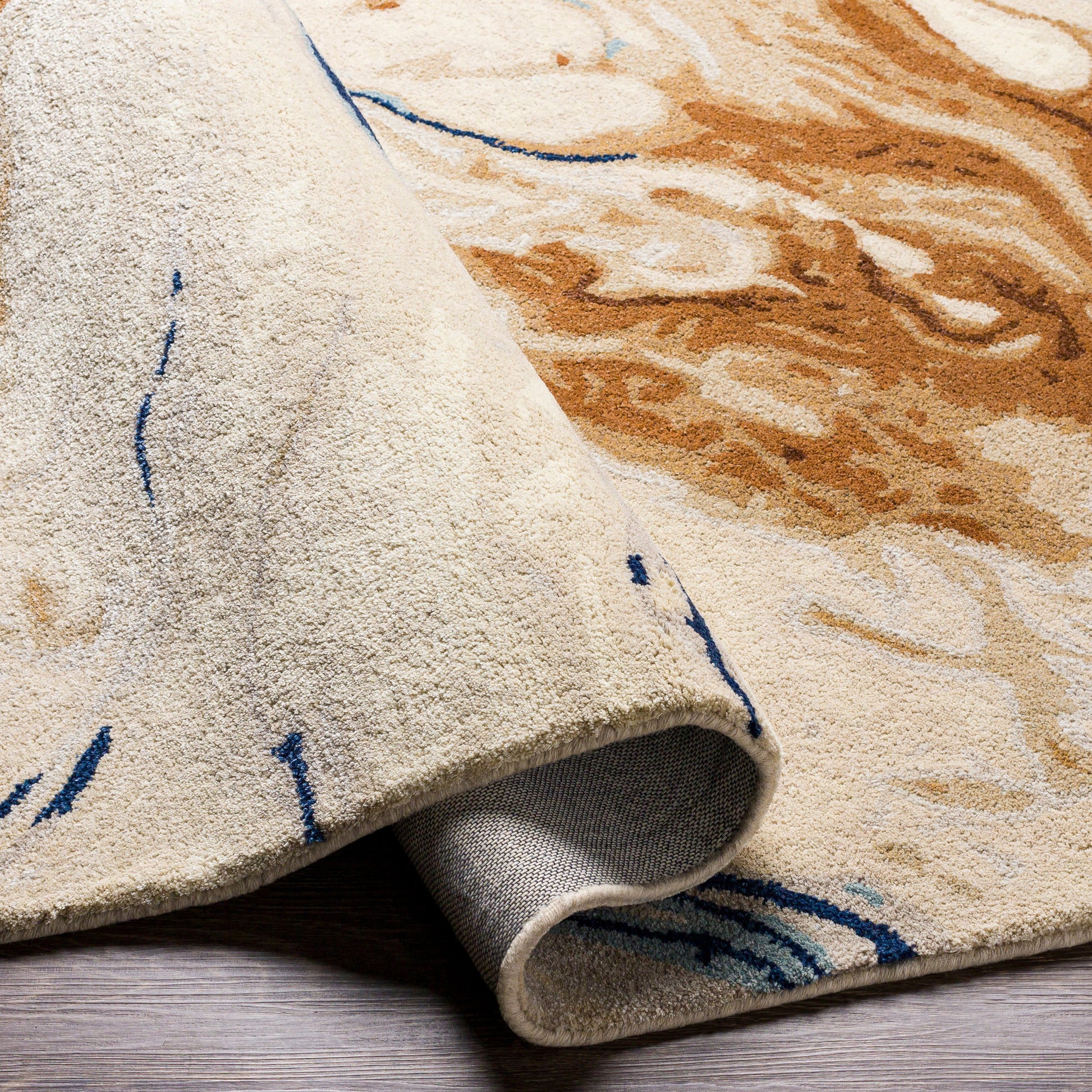 Kavita Rug - 29597 by Surya. Made from 50% viscose, 50% wool in a unique style.