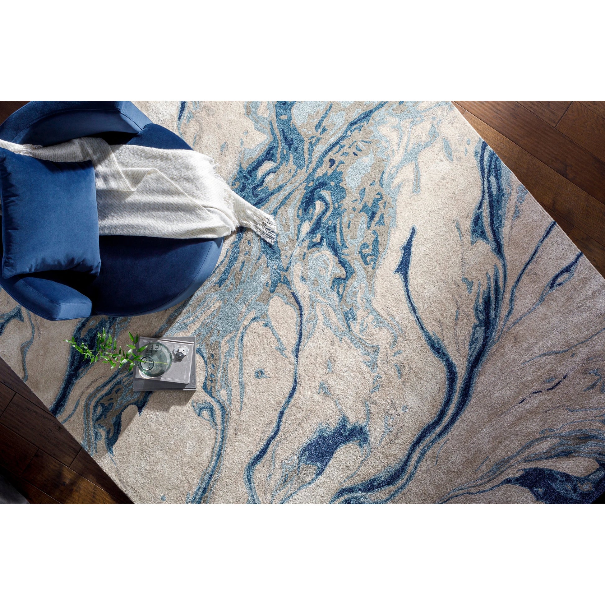 Kavita Rug - 29597 by Surya. Made from 50% viscose, 50% wool in a unique style.