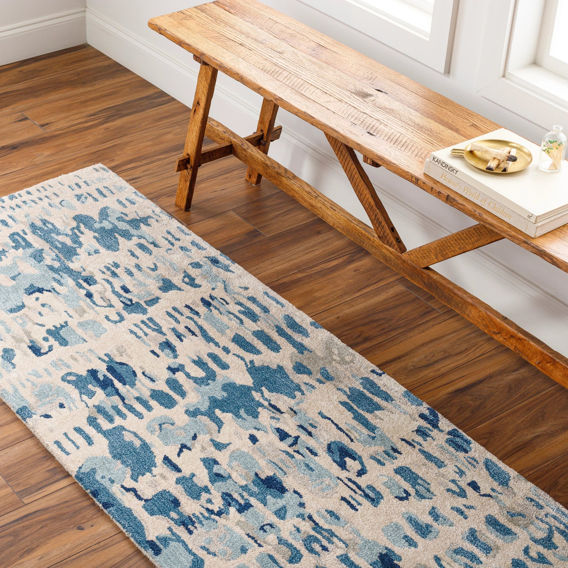 Kavita Rug - 29598 by Surya. Made from 50% viscose, 50% wool in a unique style.