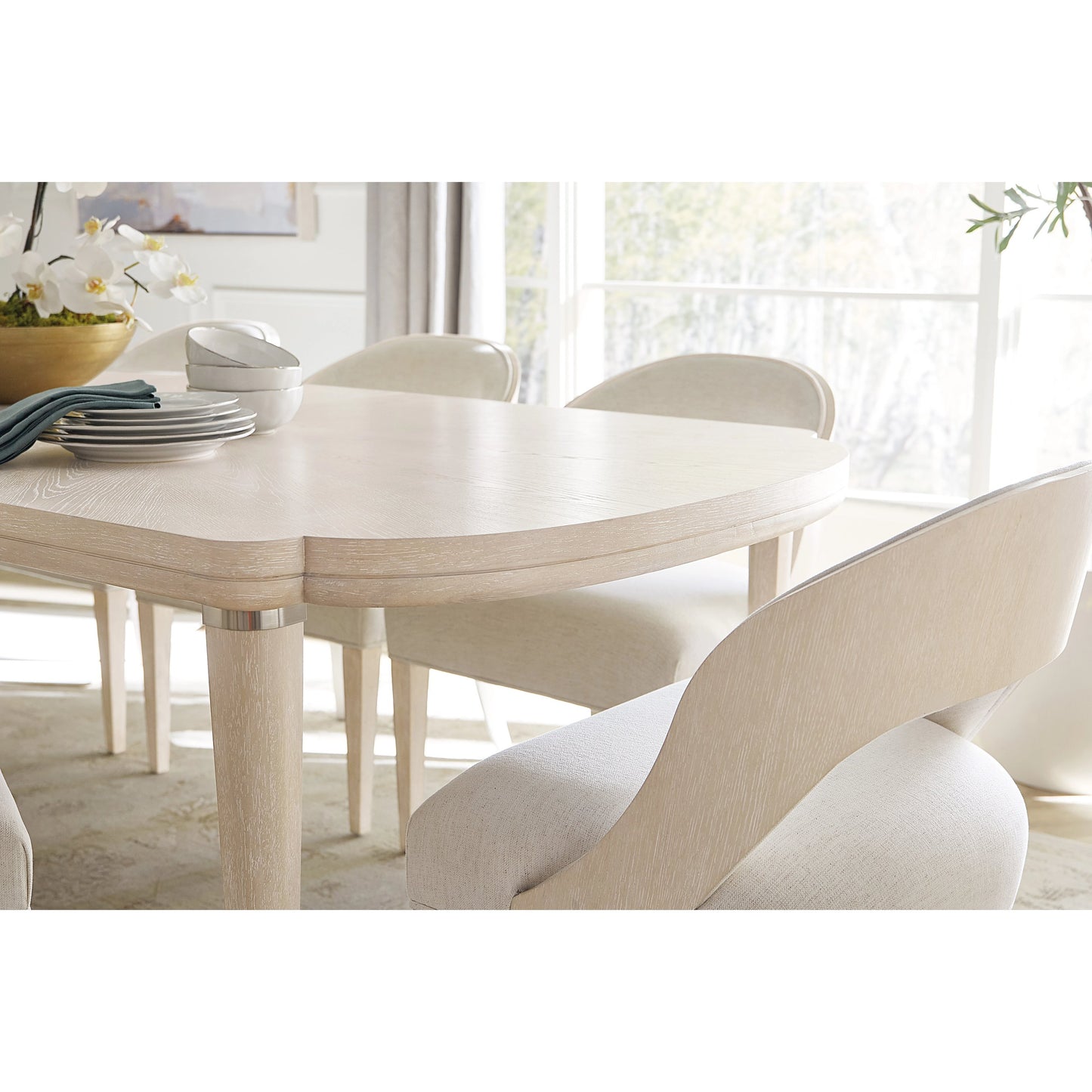 007 SI-2028936 | Lifestyle | Nouveau Chic Side Chair (Set of 2) by Hooker Furniture in nomad snow and sandstone. Made from oak veneers, fabric in a modern style.