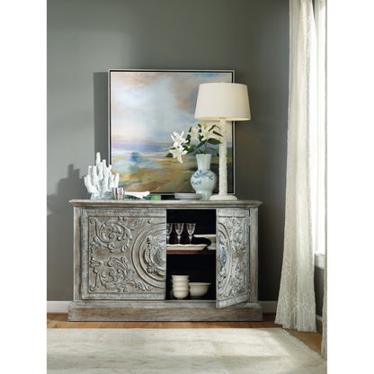 True Vintage Accent Console by Hooker Furniture in driftwood. Made from pecky pecan veneers, resin, solid-wood edge top in a traditional style.