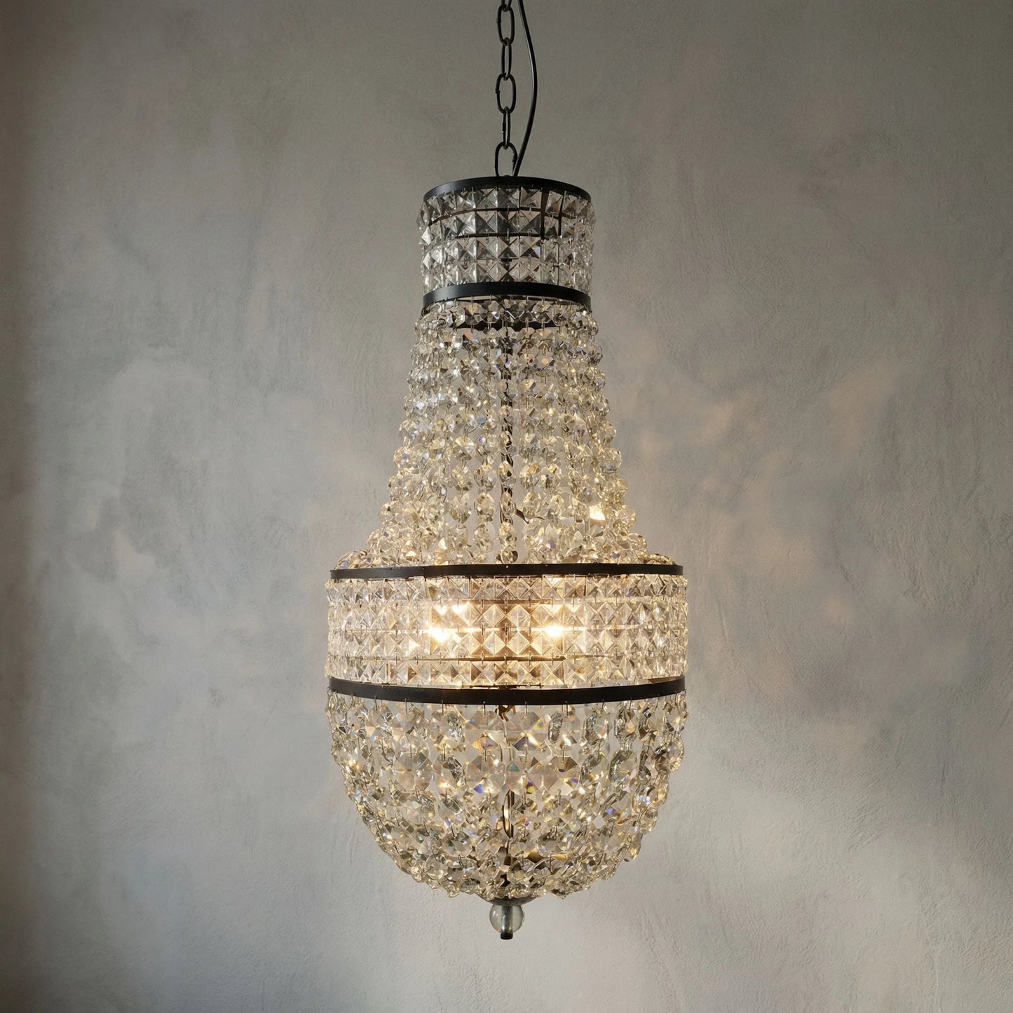 006 S-334338 | Lifestyle | Anna Chandelier by Noir in metal, glass. Made from metal, glass in a modern style.