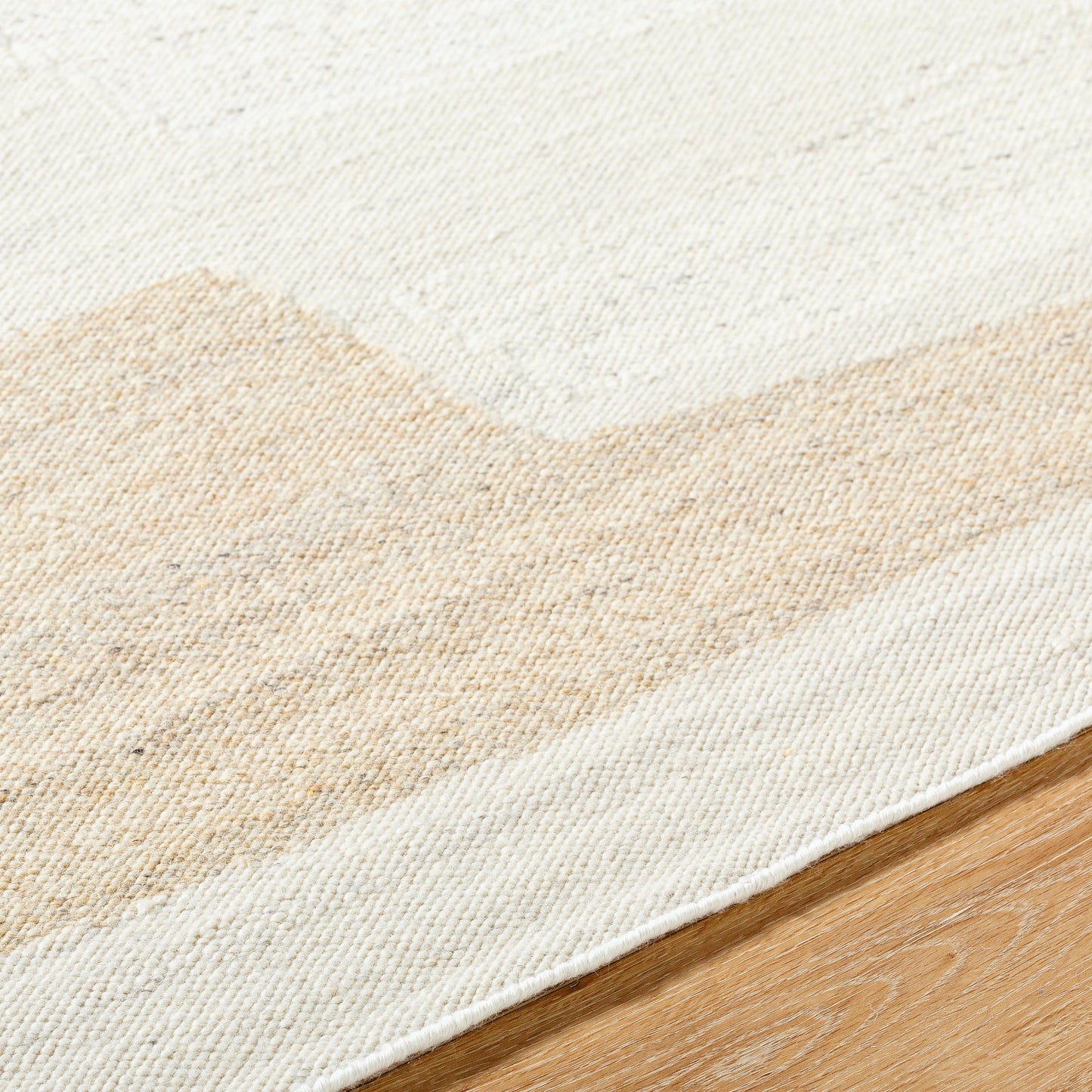 004 SI-2164743,SI-2164744,SI-2164745 | Closeup | Lanesra Rug - 531153 by Livabliss in pearl, natural. Made from wool in a unique style.