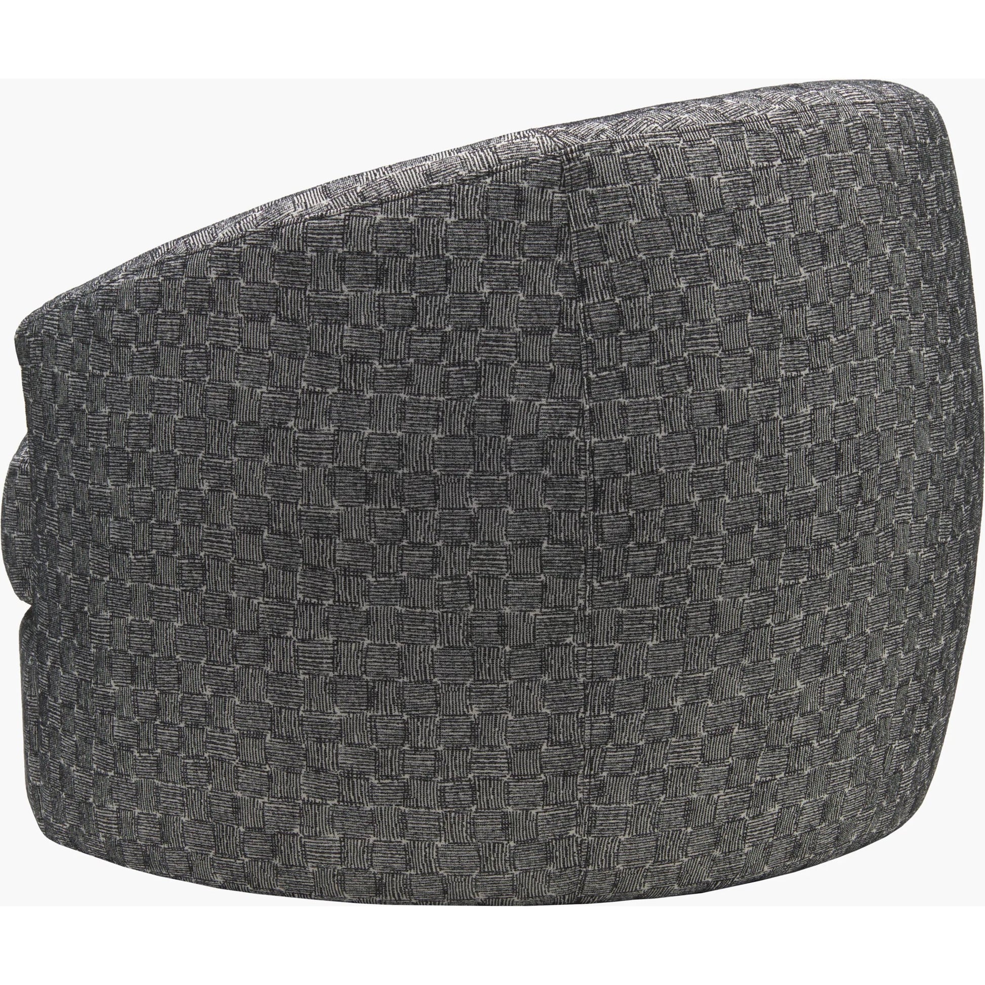 Lindley Accent Chairs 539509 by Surya in light beige. Made from hemp, polyester, iron, polyurethane foam, dacron in a transitional style.