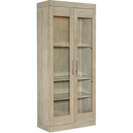 Cascade Display Cabinet by Hooker Furniture in terrain. Made from oak veneers, tempered glass in a traditional style.