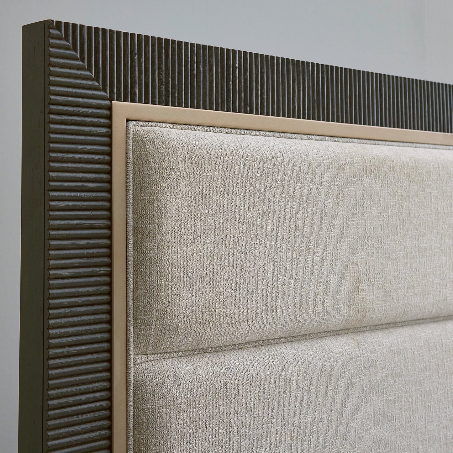 006 SI-2143480,SI-2143481,SI-2143482 | Closeup | West End Loft Upholstered Bed by Pulaski Furniture in tuxedo. Made from rubberwood in a modern style.