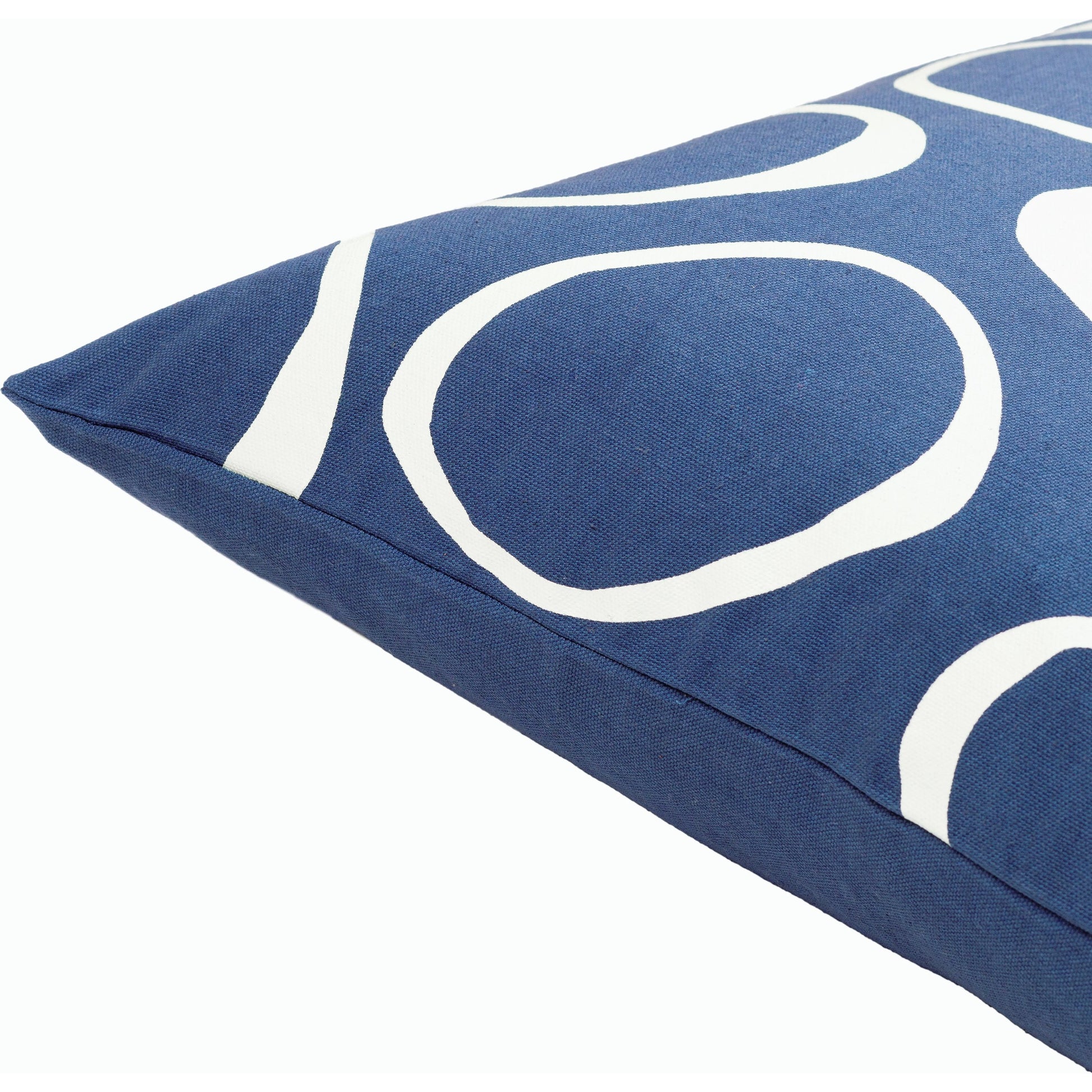 Lachen Pillow - 28469 by Surya. Made from 100% cotton in a modern style.