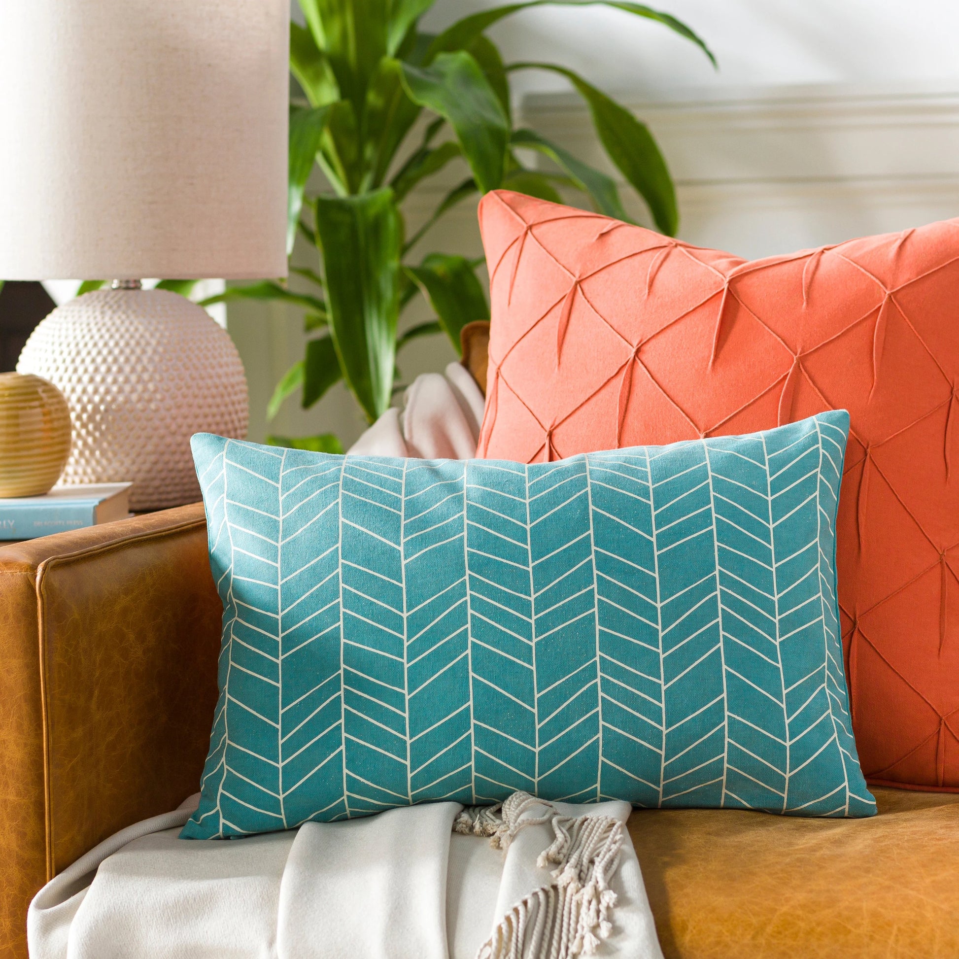 Lachen Pillow - 18158 by Surya. Made from 100% cotton in a modern style.