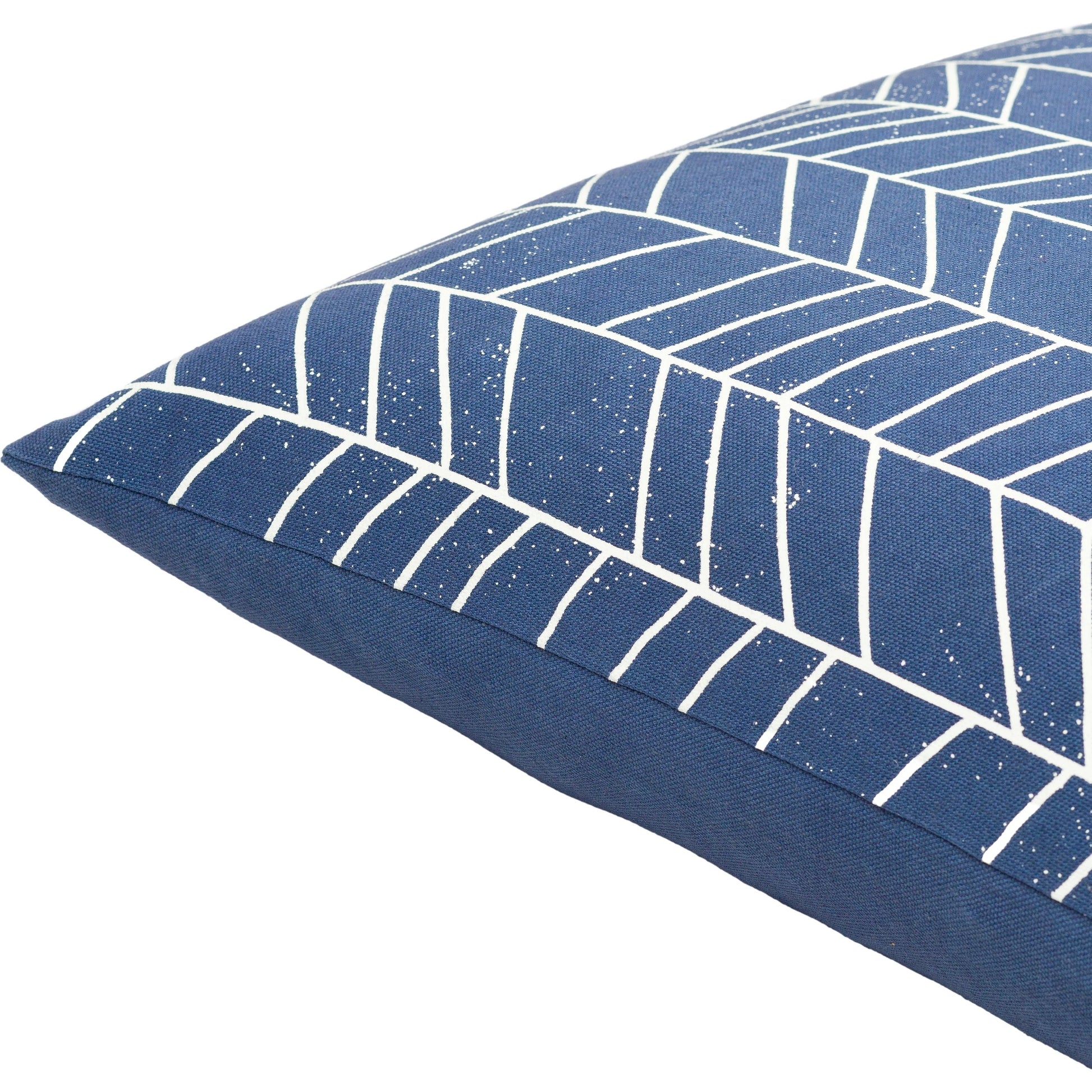 Lachen Pillow - 18158 by Surya. Made from 100% cotton in a modern style.