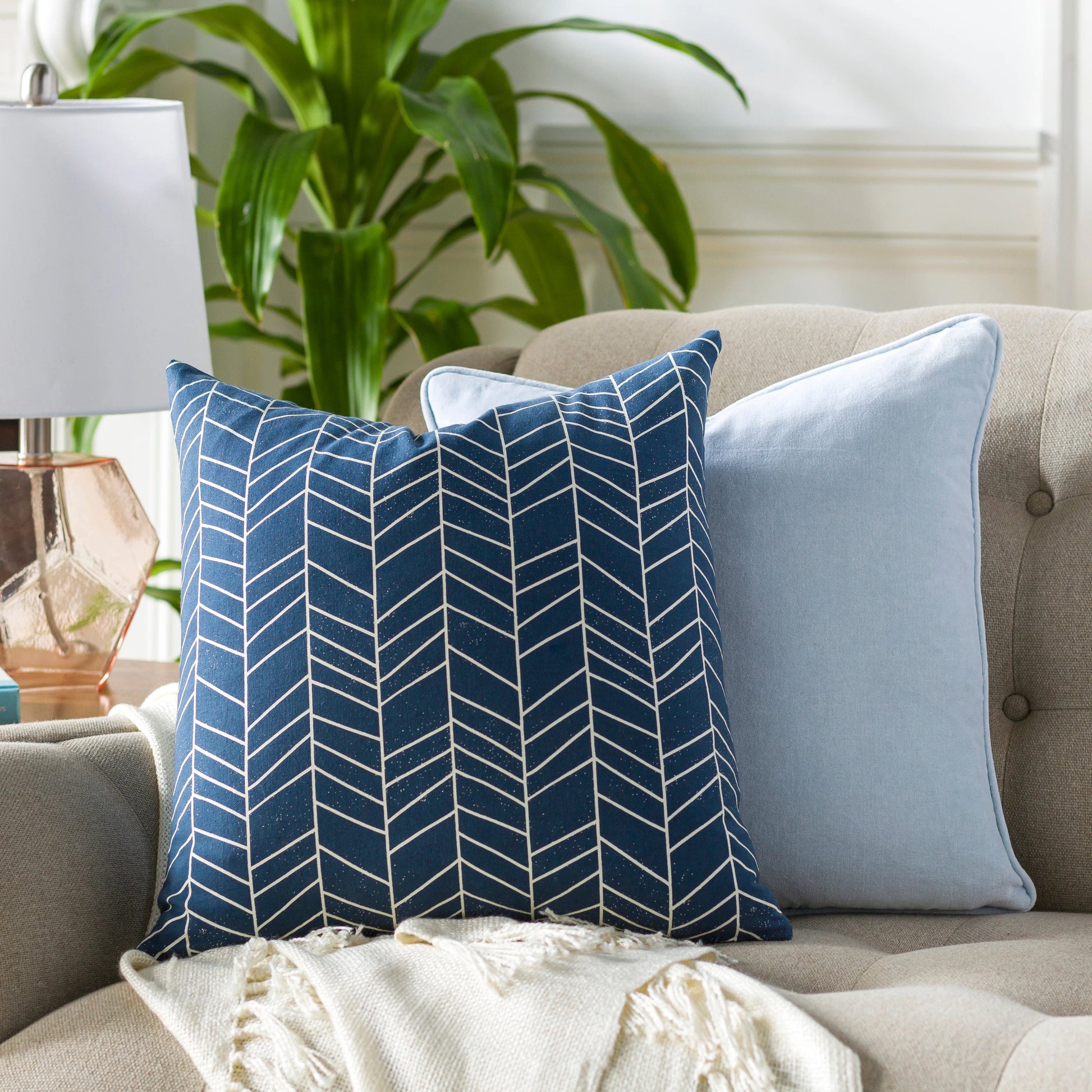Lachen Pillow - 18158 by Surya. Made from 100% cotton in a modern style.