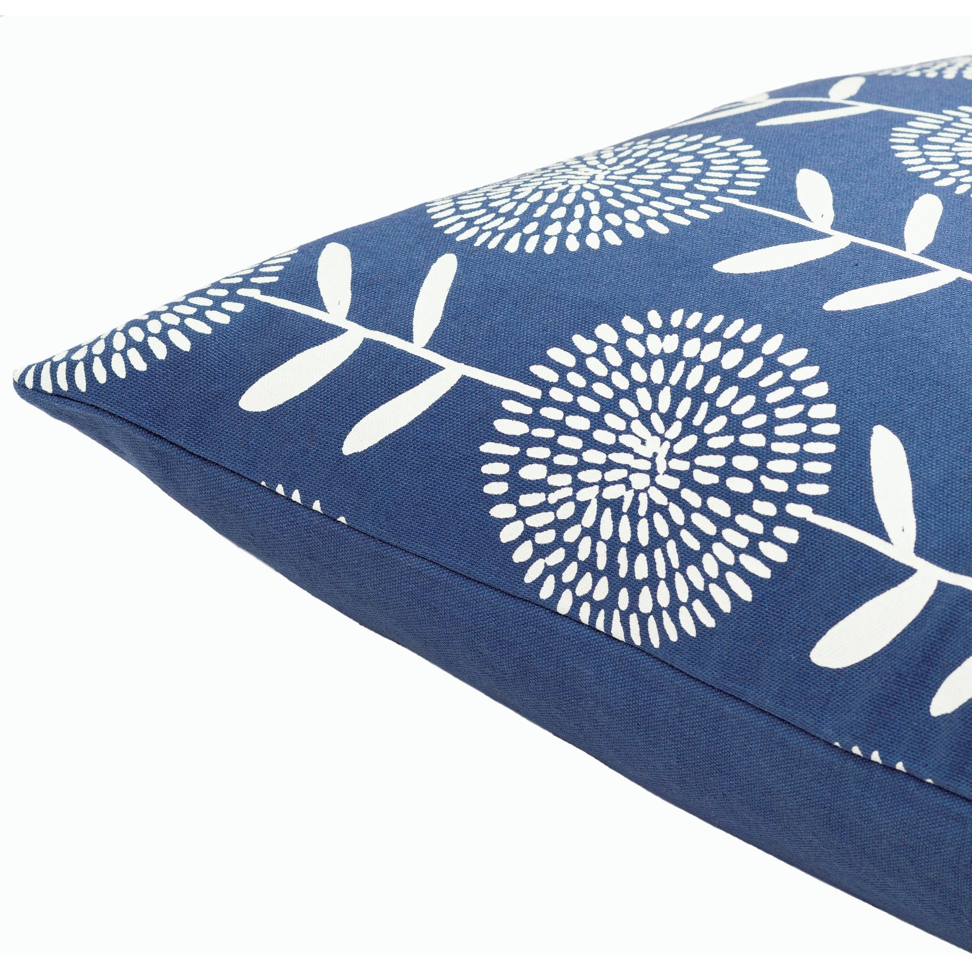 Lachen Pillow - 10578 by Surya. Made from 100% cotton in a unique style.