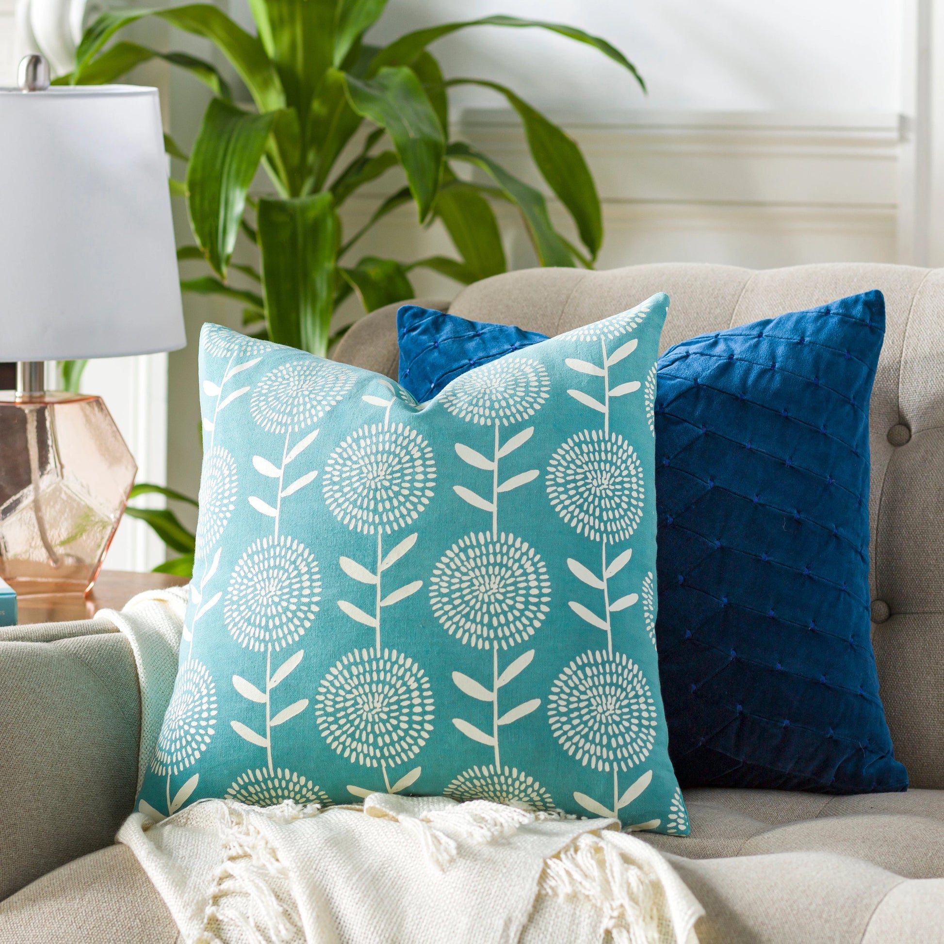 Lachen Pillow - 10578 by Surya. Made from 100% cotton in a unique style.