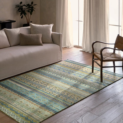 Liberty LIB15 Rug by Jaipur Living in green, blue. Made from 100% wool in a unique style.