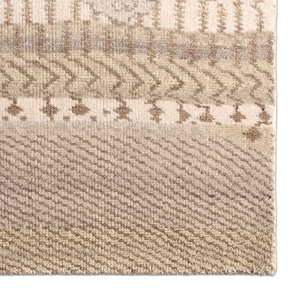 Liberty LIB16 Rug by Jaipur Living in yellow, gold, tan, beige. Made from 100% wool in a unique style.