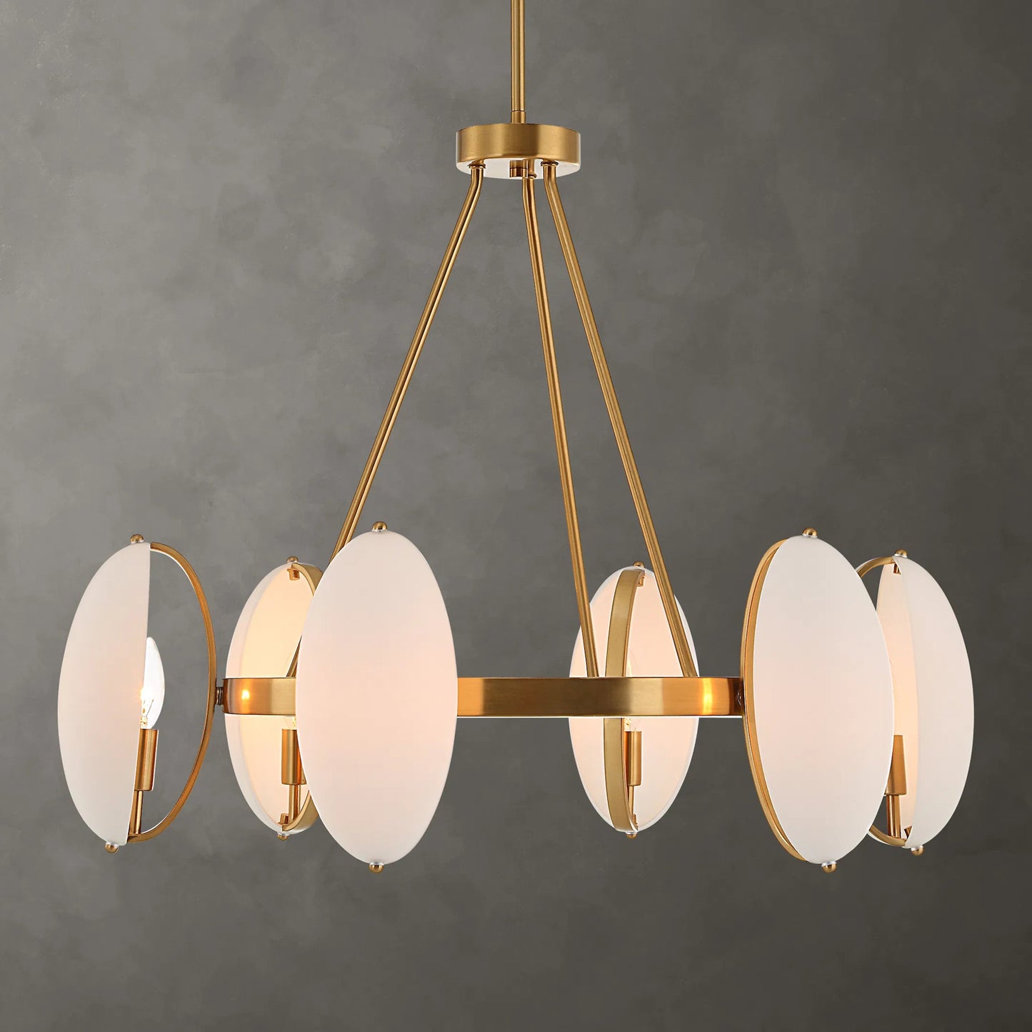 006 SI-2262214 | Lifestyle | Oviform 6 Light Round Chandelier by Uttermost in brass. Made from steel, glass in a modern style.