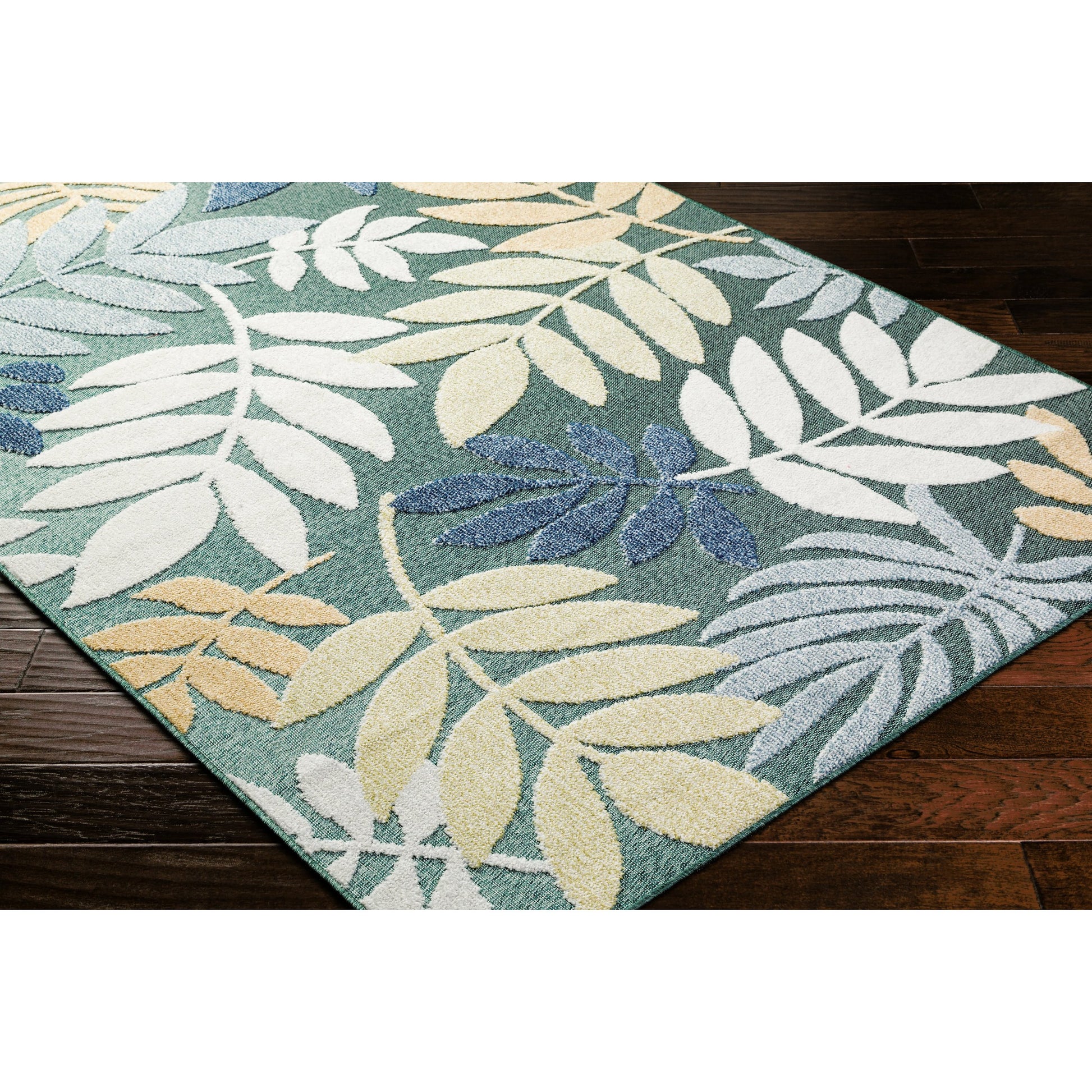 Lakeside Rug - 500213 by Livabliss. Made from face: 100% polypropylene, warp: 100% polypropylene in a unique style.