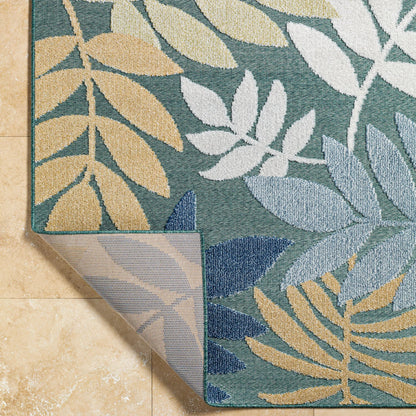 Lakeside Rug - 500213 by Livabliss. Made from face: 100% polypropylene, warp: 100% polypropylene in a unique style.