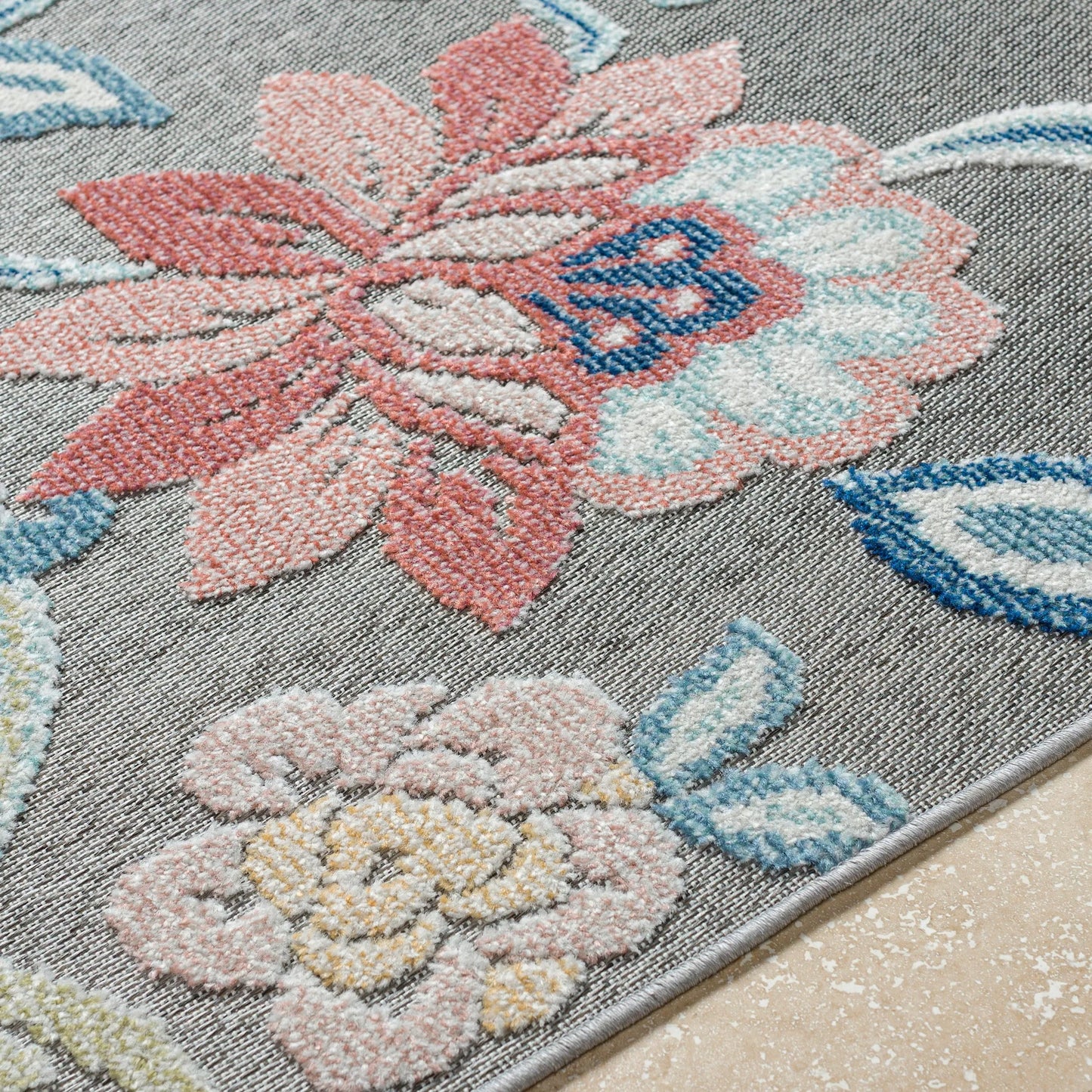014 SI-2054045,SI-2054046,SI-2054047,SI-2054048 | Closeup | Lakeside Rug - 500252 by Livabliss. Made from face: 100% polypropylene, warp: 100% polypropylene in a unique style.