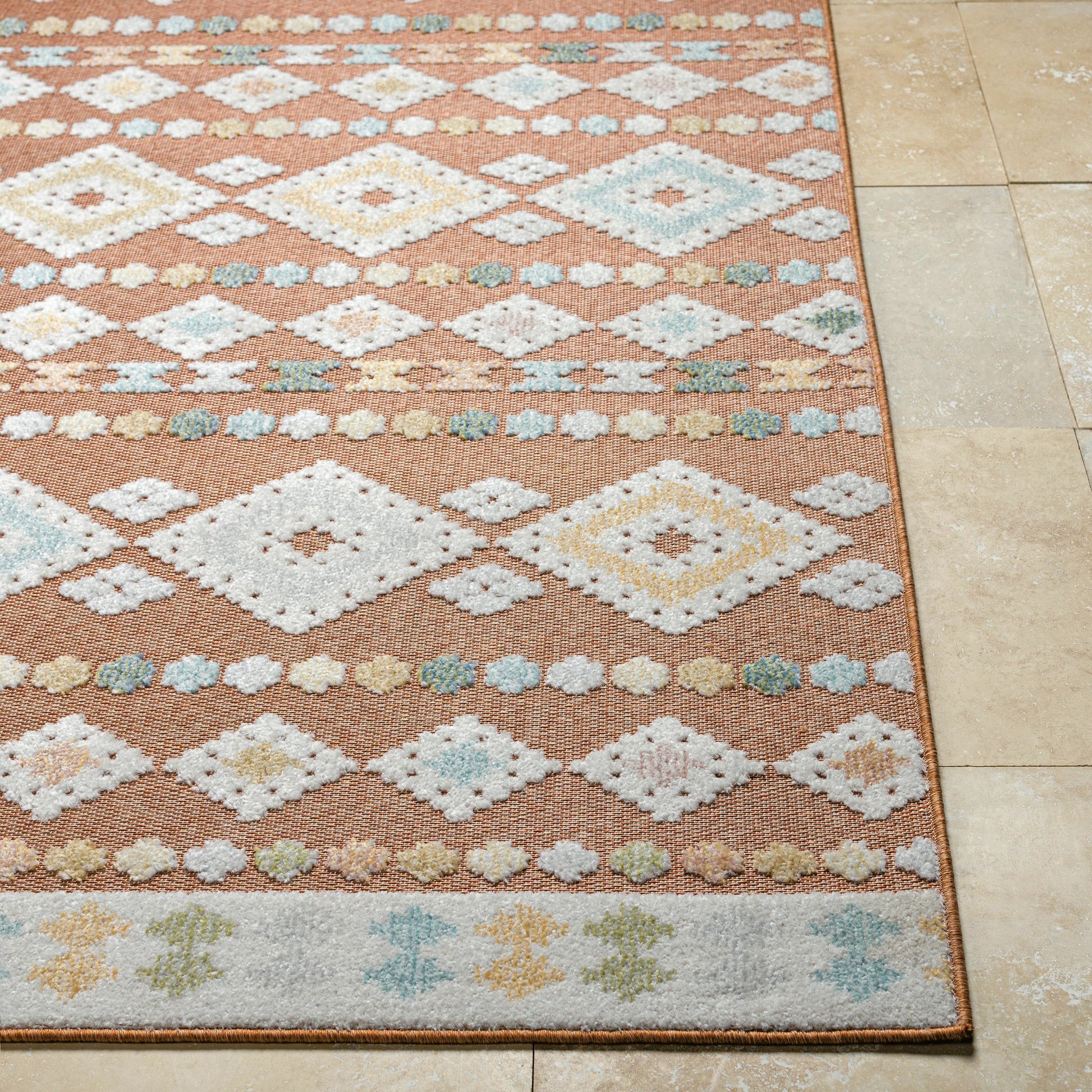 Lakeside Rug - 500271 by Livabliss. Made from face: 100% polypropylene, warp: 100% polypropylene in a unique style.
