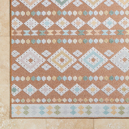 Lakeside Rug - 500271 by Livabliss. Made from face: 100% polypropylene, warp: 100% polypropylene in a unique style.