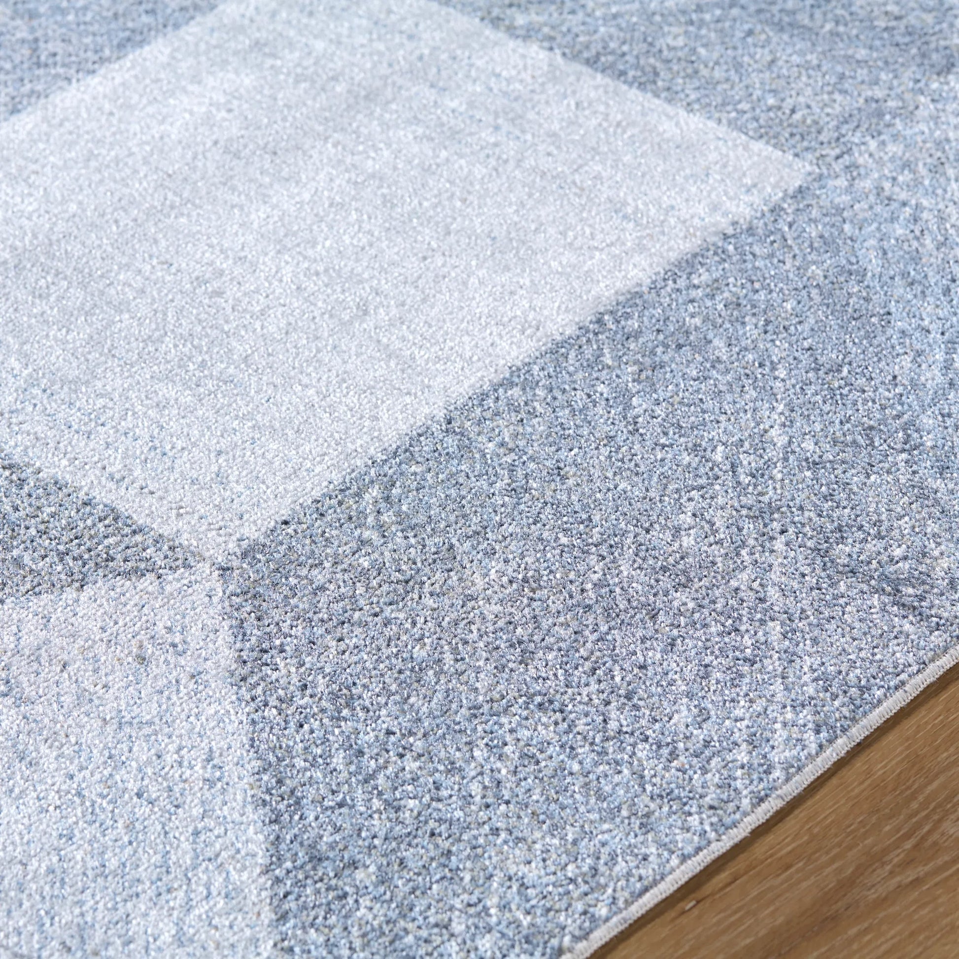 Lillian Rug - 532412 by Livabliss. Made from polyester in a unique style.