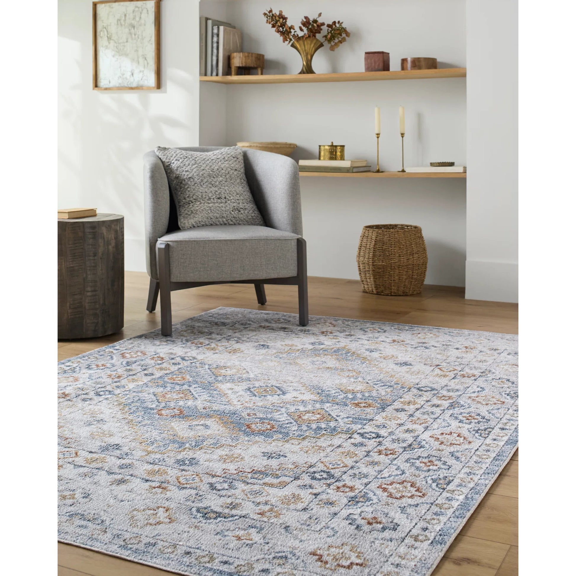Lillian Rug - 532193 by Livabliss. Made from polyester in a unique style.