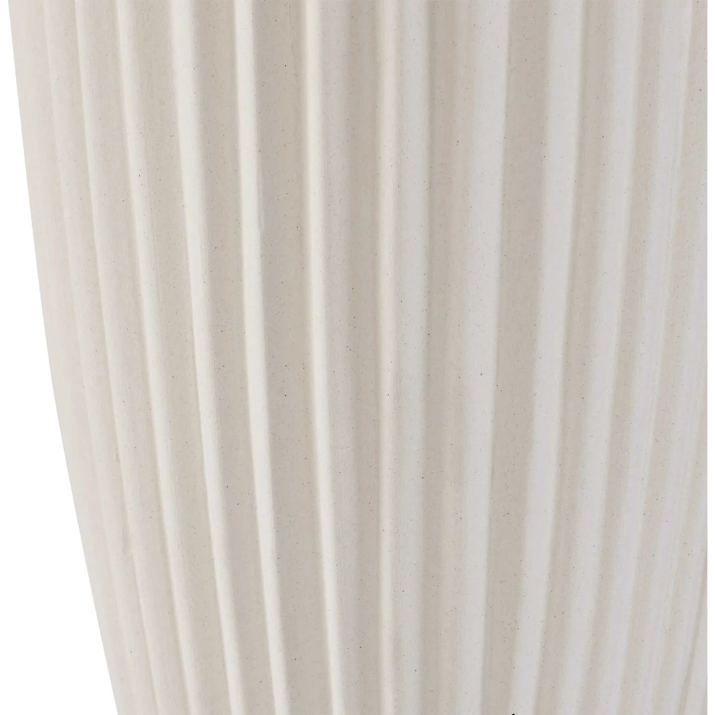 006 SI-2630624 | Unknown | Brinsley Table Lamp by Uttermost in white and brass. Made from metal, ceramic, fabric in a unique style.