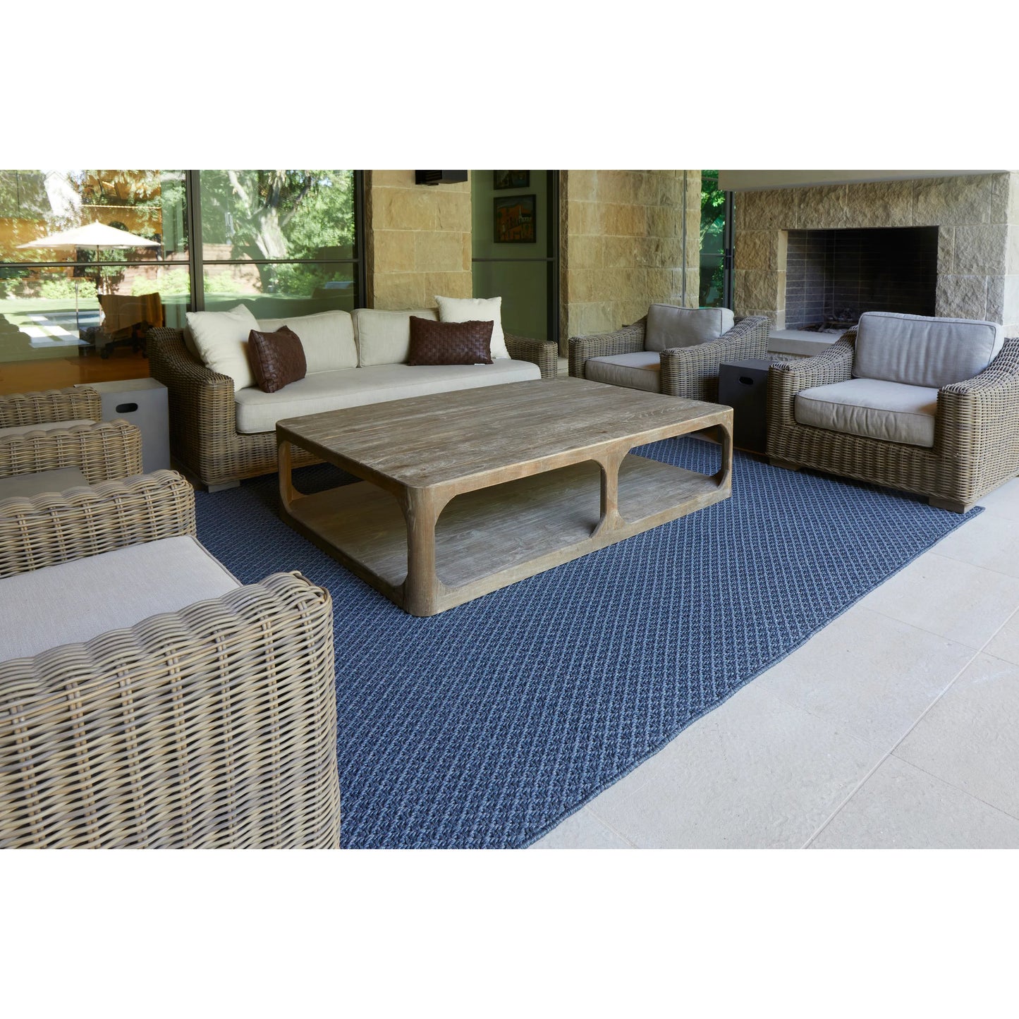 042 SI-2129284,SI-2129285,SI-2129286,SI-2129287 | Lifestyle | Tito Solid Rug - 0826F by Feizy. Made from polypropylene in a unique style.