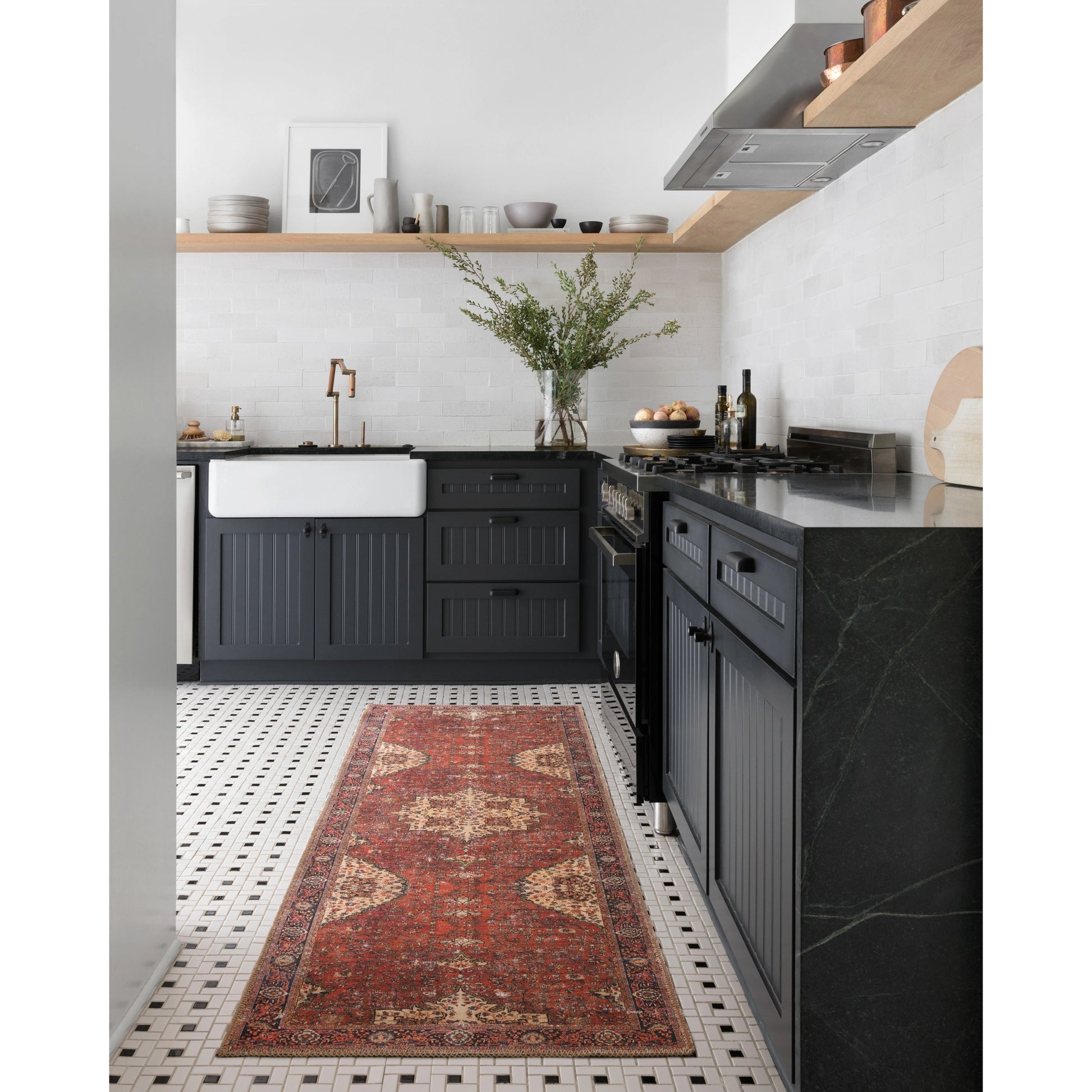 Loren LQ-07 Rug by Loloi in red, navy. Made from 100% polyester in a rustic style.