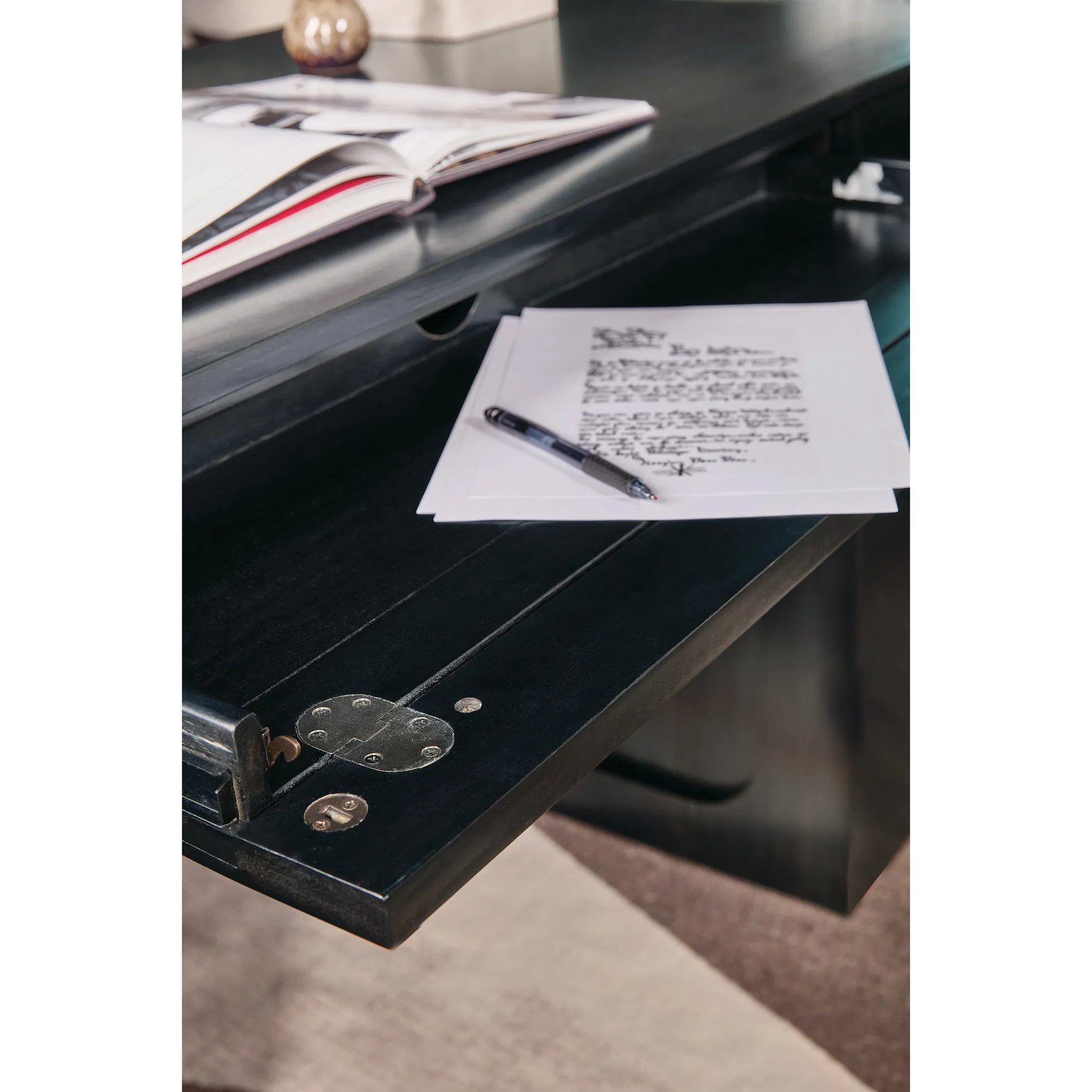 Kenzo Adjustable-Height Desk by Hooker Furniture in black and classic black. wood grain. Made from eucalyptus veneers, raffia in a unique style.