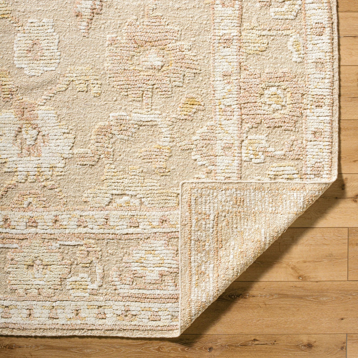 002 SI-2165472,SI-2165473,SI-2165474,SI-2165475,SI-2165476 | Closeup | Leros LRS-2300 Rug by Surya in ivory, sandstone, beige, cream, pale gold. Made from wool in a unique style.