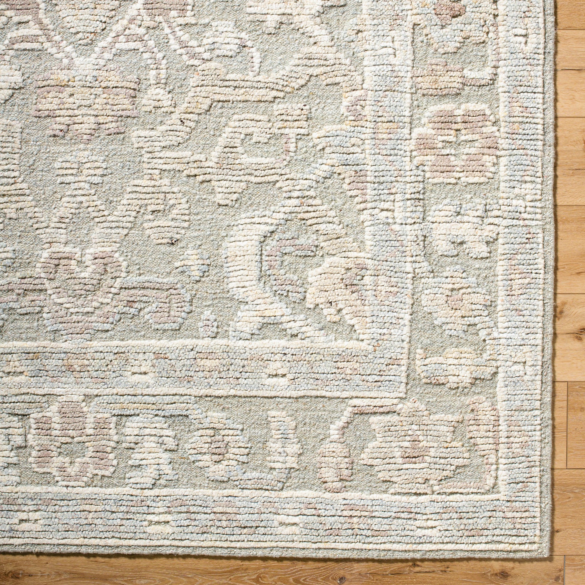Leros LRS-2301 Rug by Surya in pewter, sandstone, ivory, taupe, misty gray. Made from wool in a unique style.