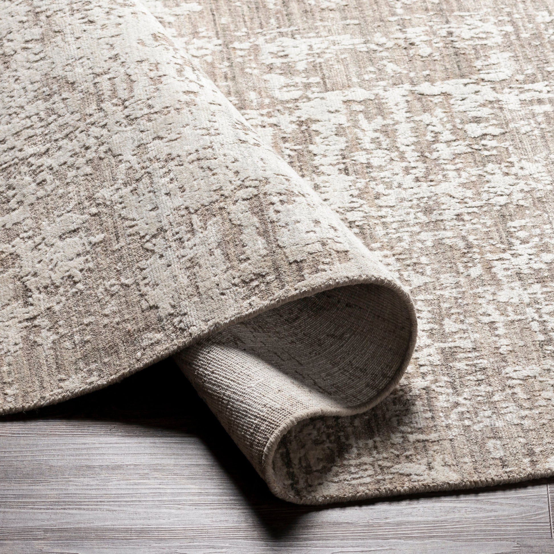 Lucknow Rug - 26921 by Surya. Made from 75% viscose, 25% wool in a unique style.