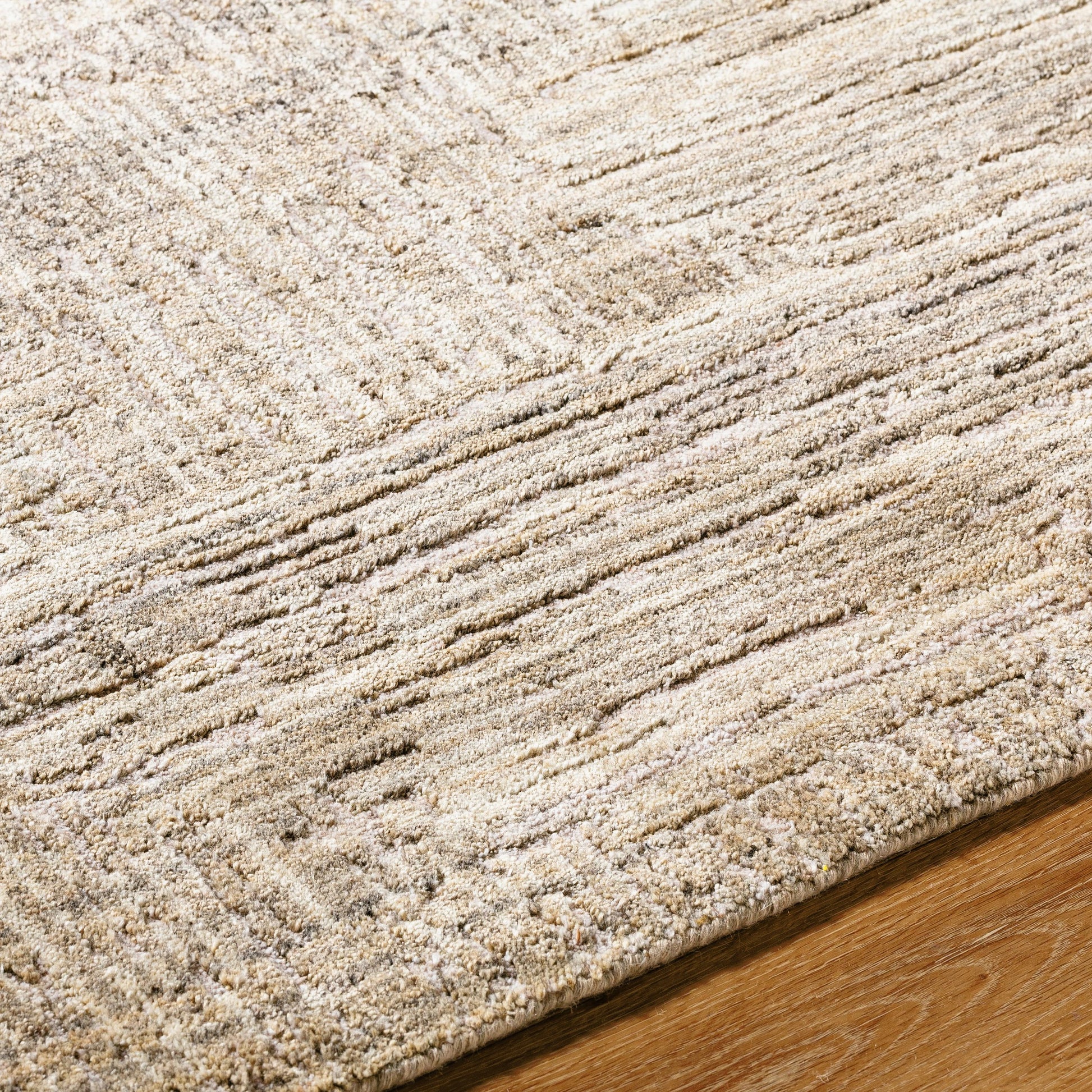 Lucknow Rug - 534678 by Surya in ash, sage. Made from viscose, wool in a unique style.