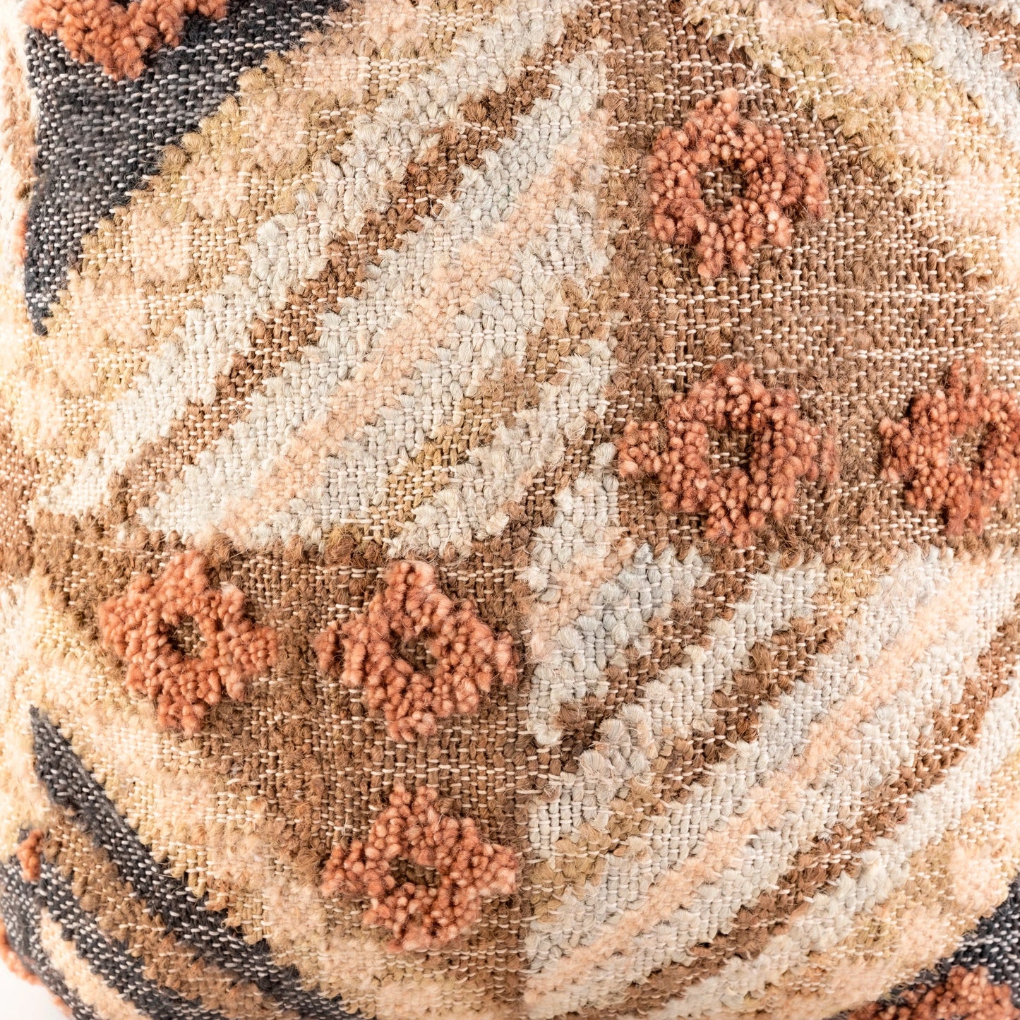 004 SI-1885401 | Closeup | Luanda - 30029 by Surya in dark brown, light beige. Made from 70% jute, 20% wool, 10% cotton, 100% polybeads, 100% cotton in a eclectic & global style.