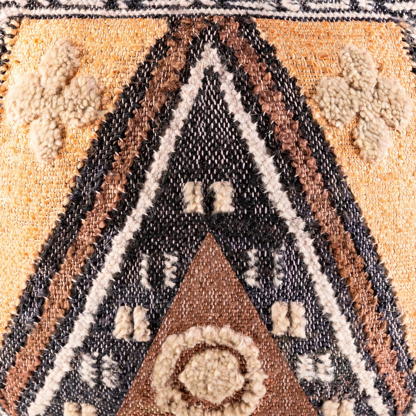 004 SI-1885403 | Closeup | Luanda - 32109 by Surya in black, light beige. Made from 70% jute, 20% wool, 10% cotton, 100% polybeads, 100% cotton in a eclectic & global style.