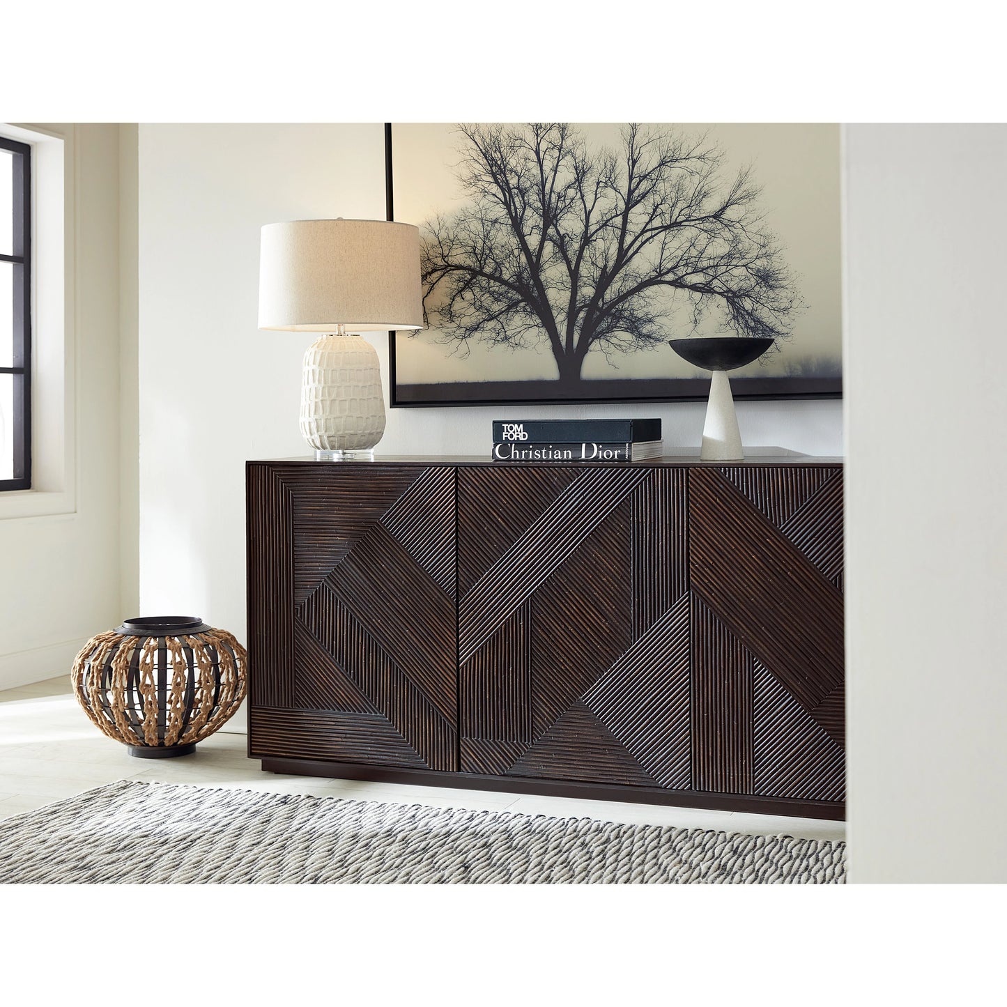 005 SI-2133710 | Lifestyle | Black Retreat Entertainment Credenza by Hooker Furniture in black sand. Made from oak veneers, resin in a modern style.