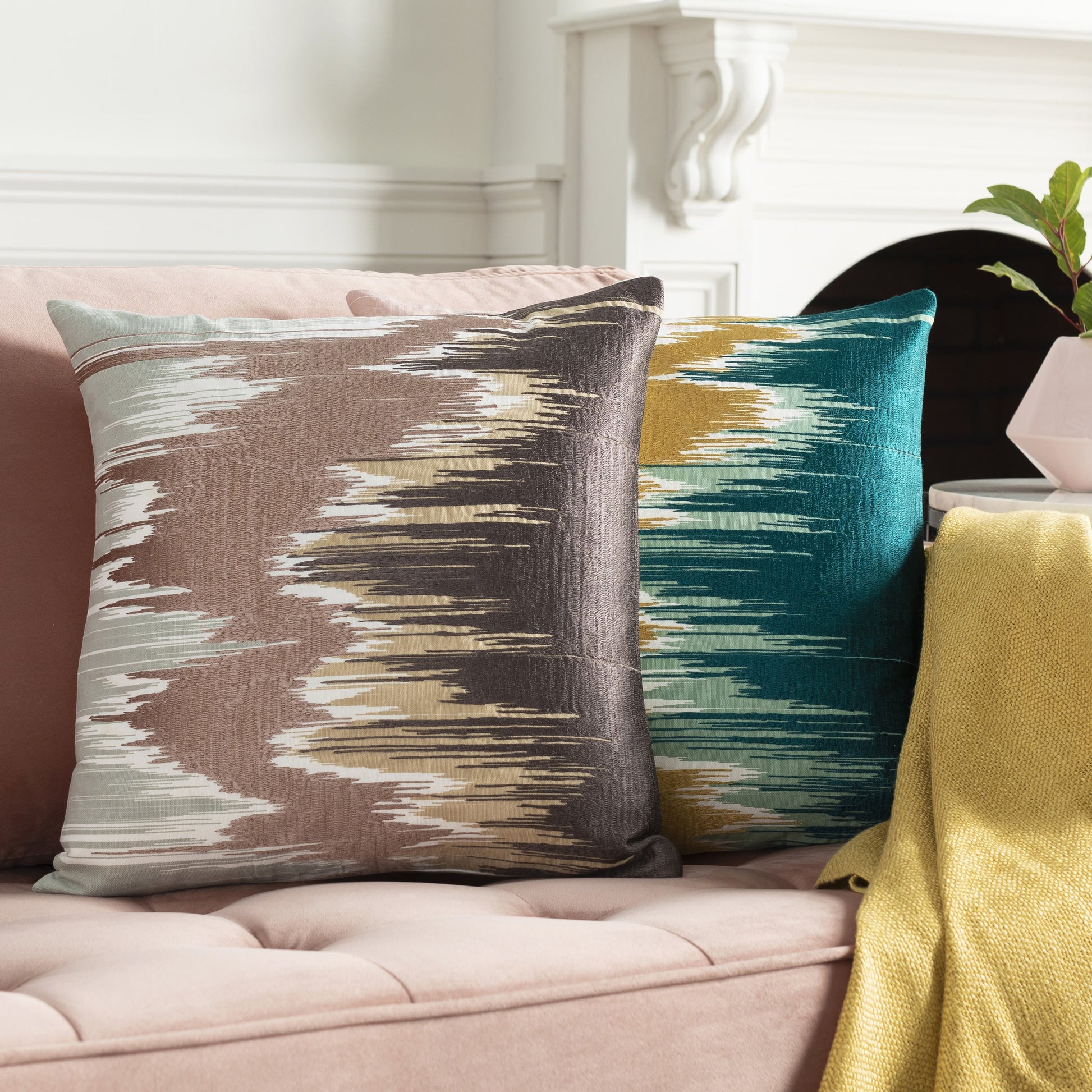 Lexi Pillow - 22694 by Surya. Made from 100% cotton in a eclectic & global style.