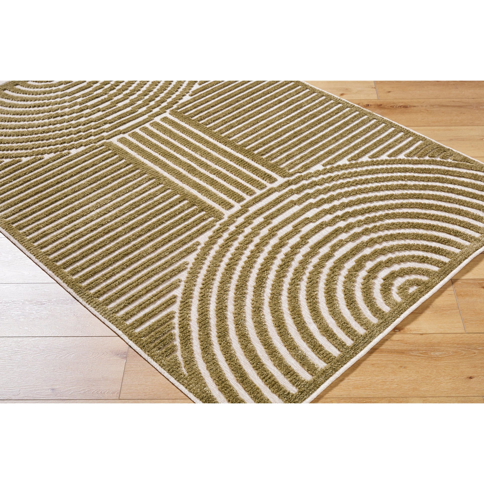 Lyna Rug - 34819 by Livabliss. Made from polypropylene, polyester in a unique style.