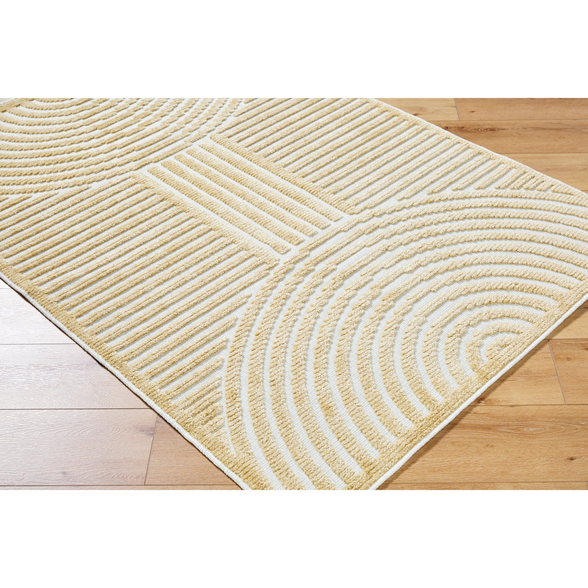 Lyna Rug - 34819 by Livabliss. Made from polypropylene, polyester in a unique style.