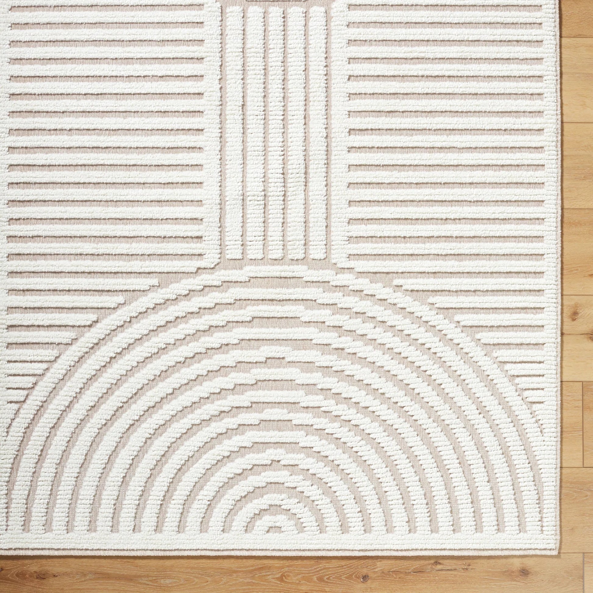 Lyna Rug - 34819 by Livabliss. Made from polypropylene, polyester in a unique style.