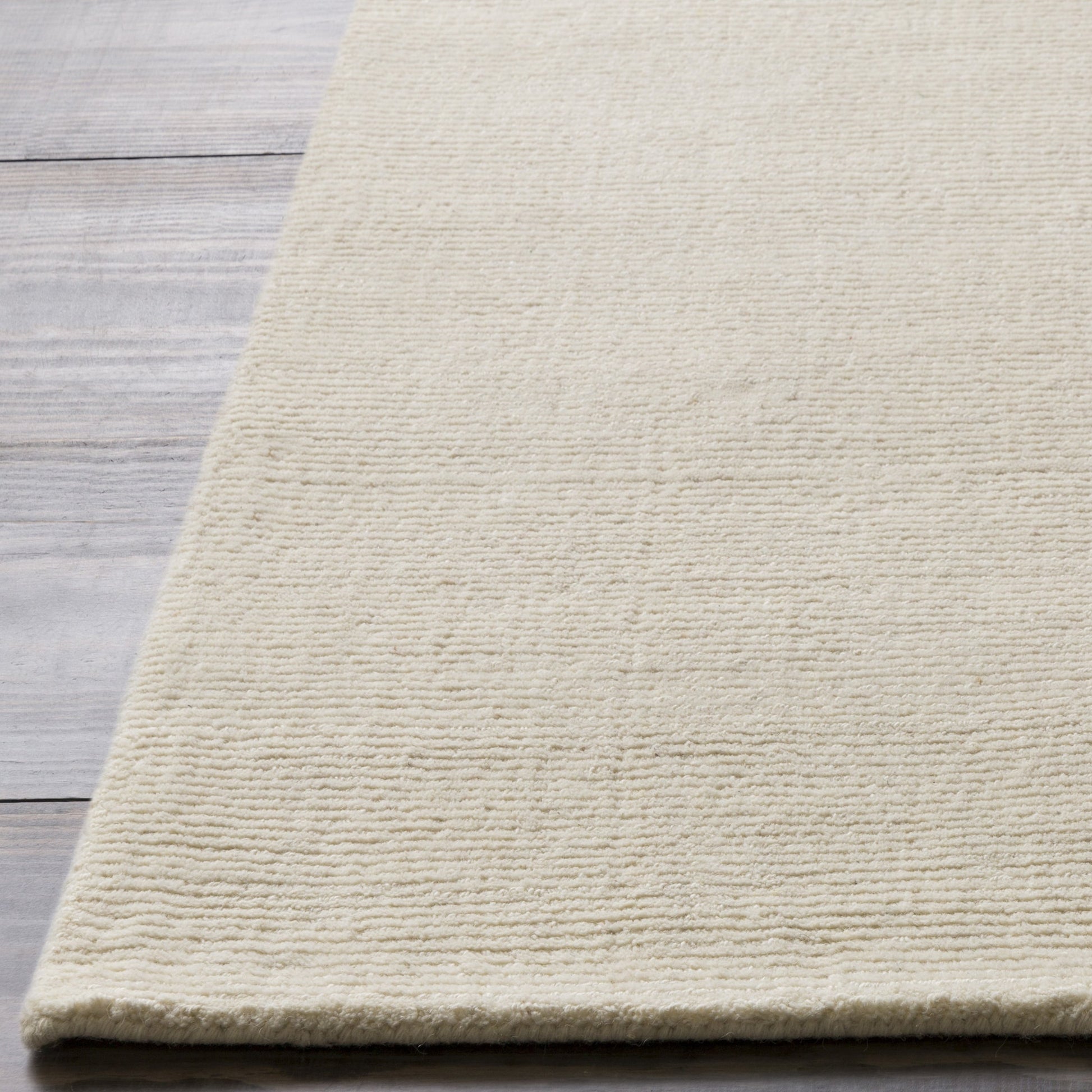 Mystique Rug - 173 by Livabliss. Made from 100% wool in a unique style.