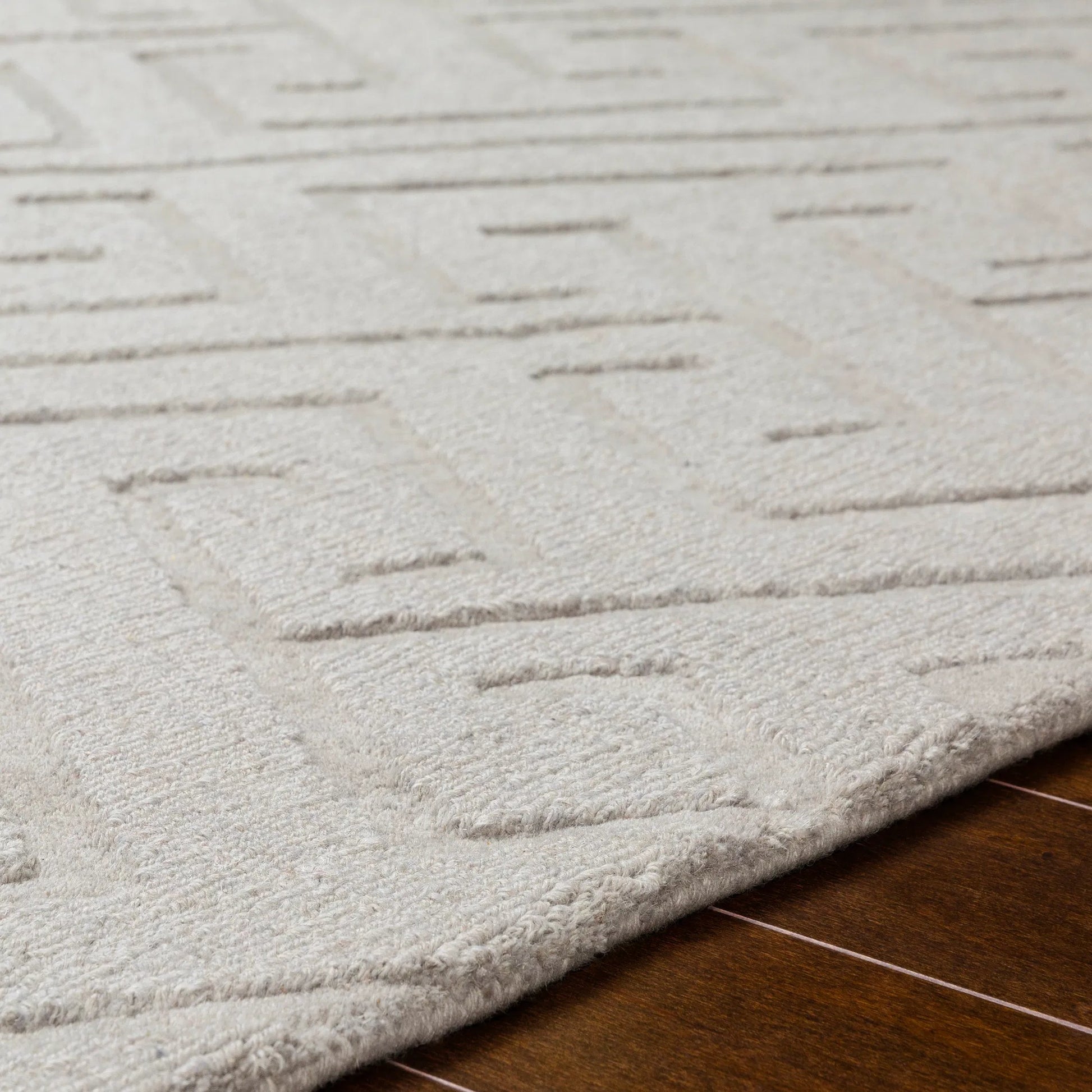 Mystique Rug - 22146 by Surya. Made from 100% wool in a unique style.