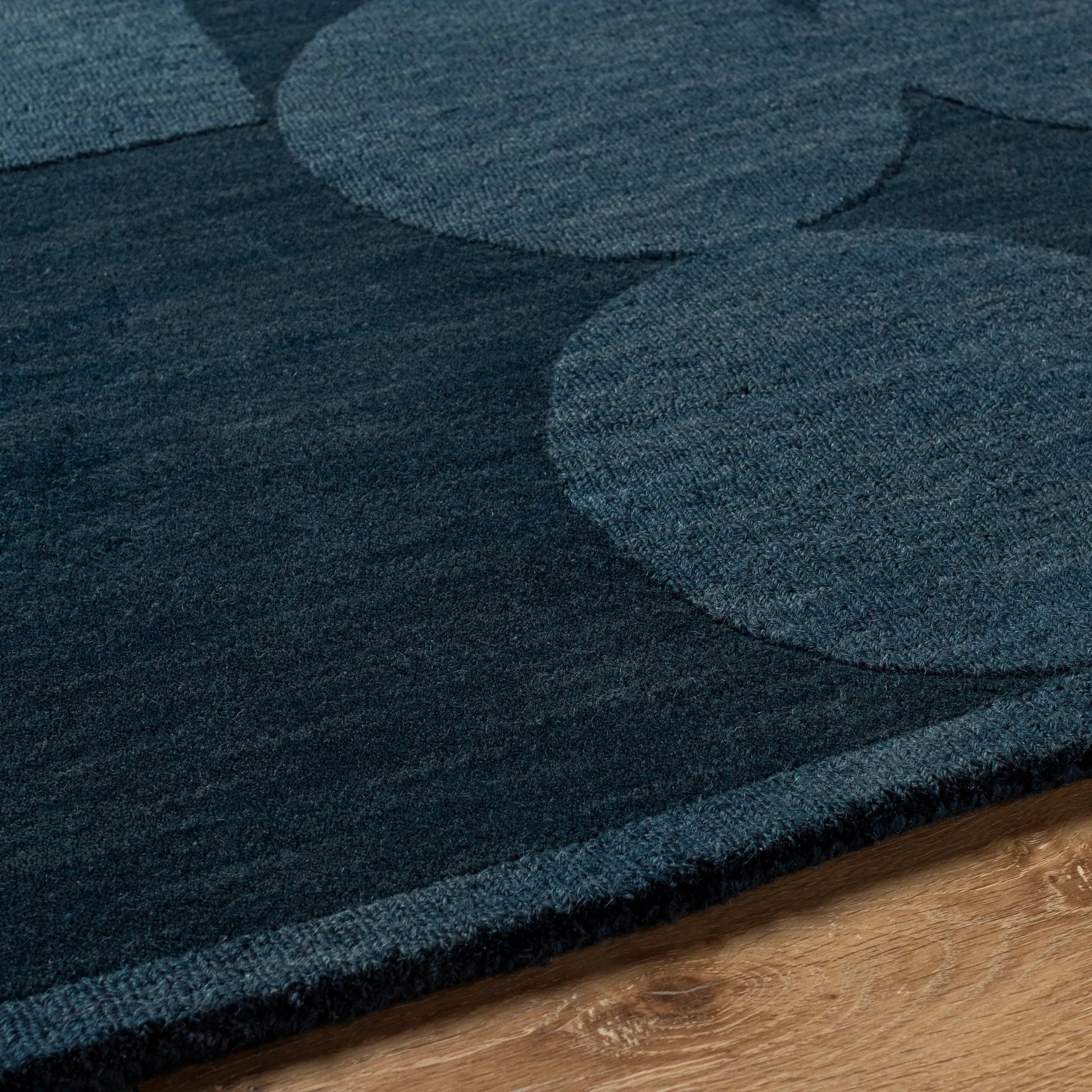 Mystique M-5479 Rug by Livabliss in navy. Made from wool in a unique style.
